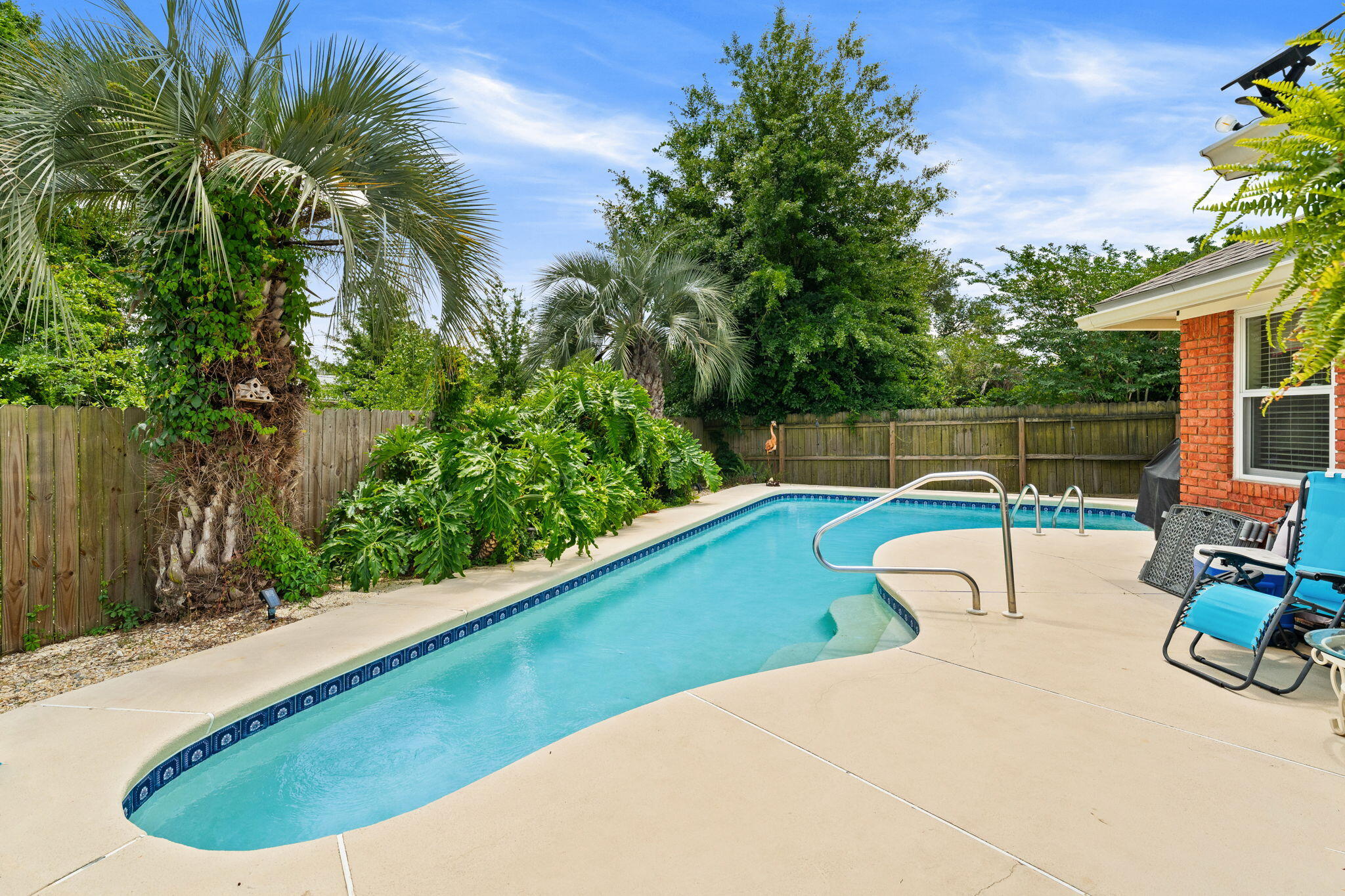 NORTHSHORE ADDN PH 1 - Residential