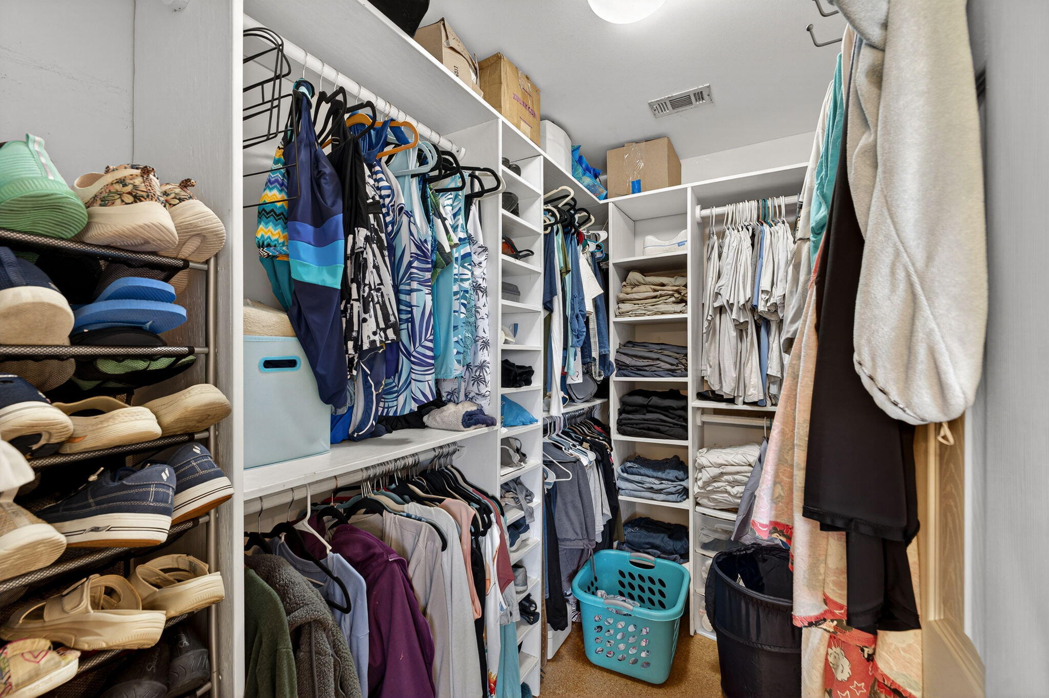 NORTHSHORE ADDN PH 1 - Residential