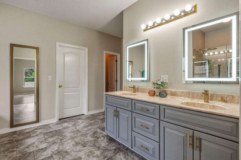 SWIFT CREEK PH 4 - Residential
