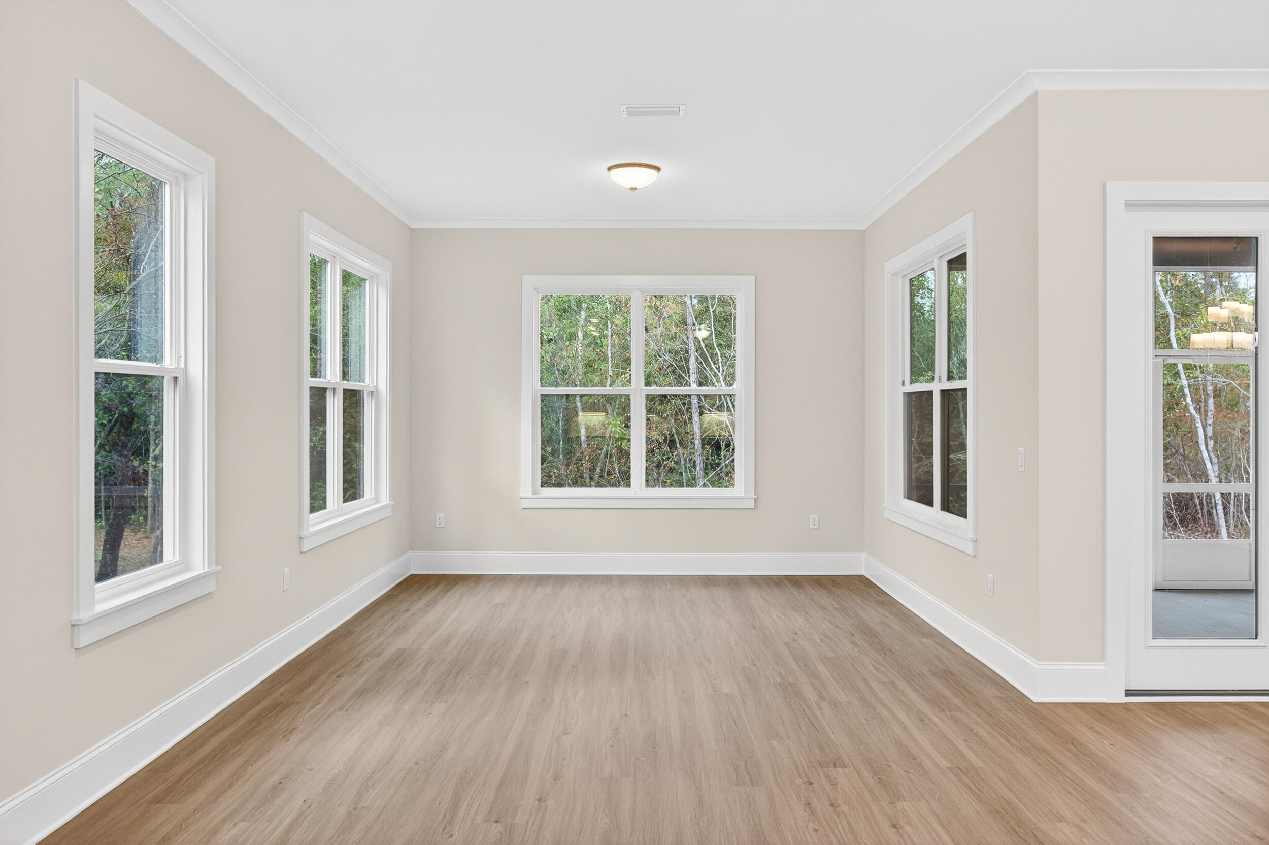 MAGNOLIA BAY ESTATES - Residential