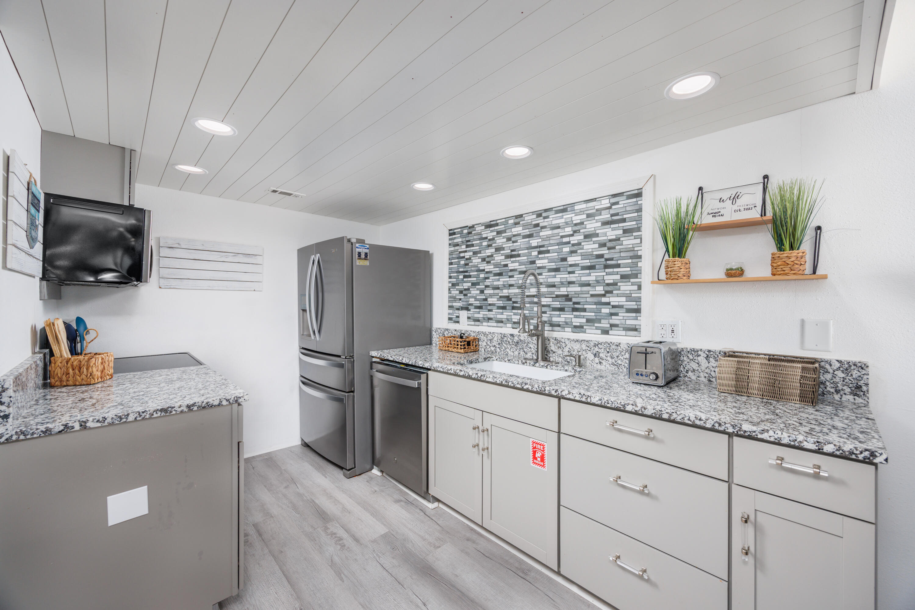 SEA GULL BEACH UNIT 1 - Residential