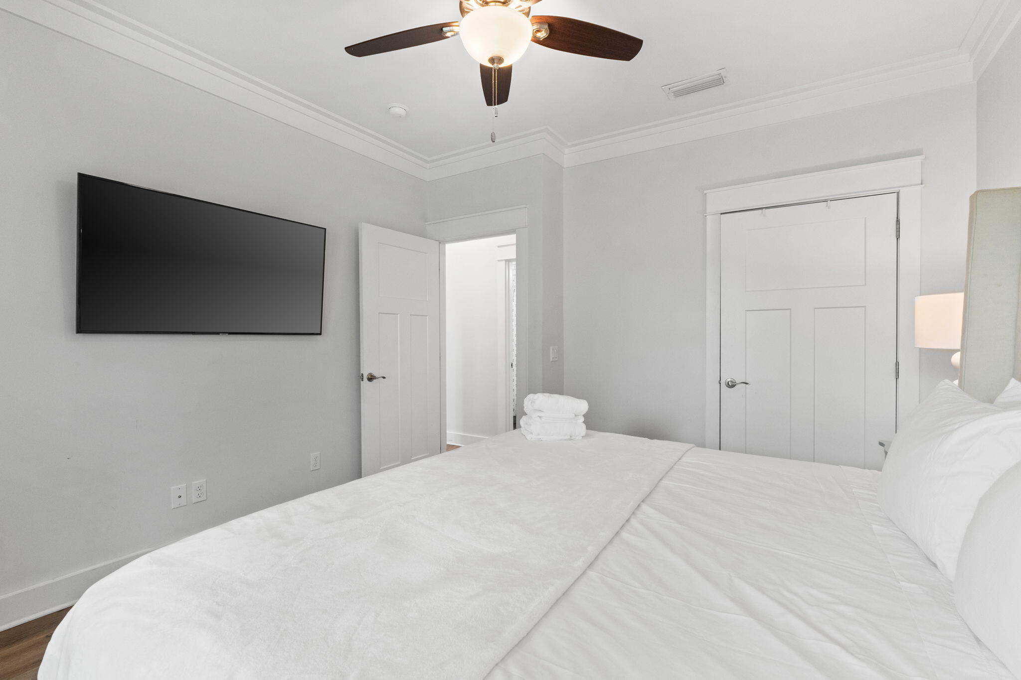 RIVIERA BEACH - Residential