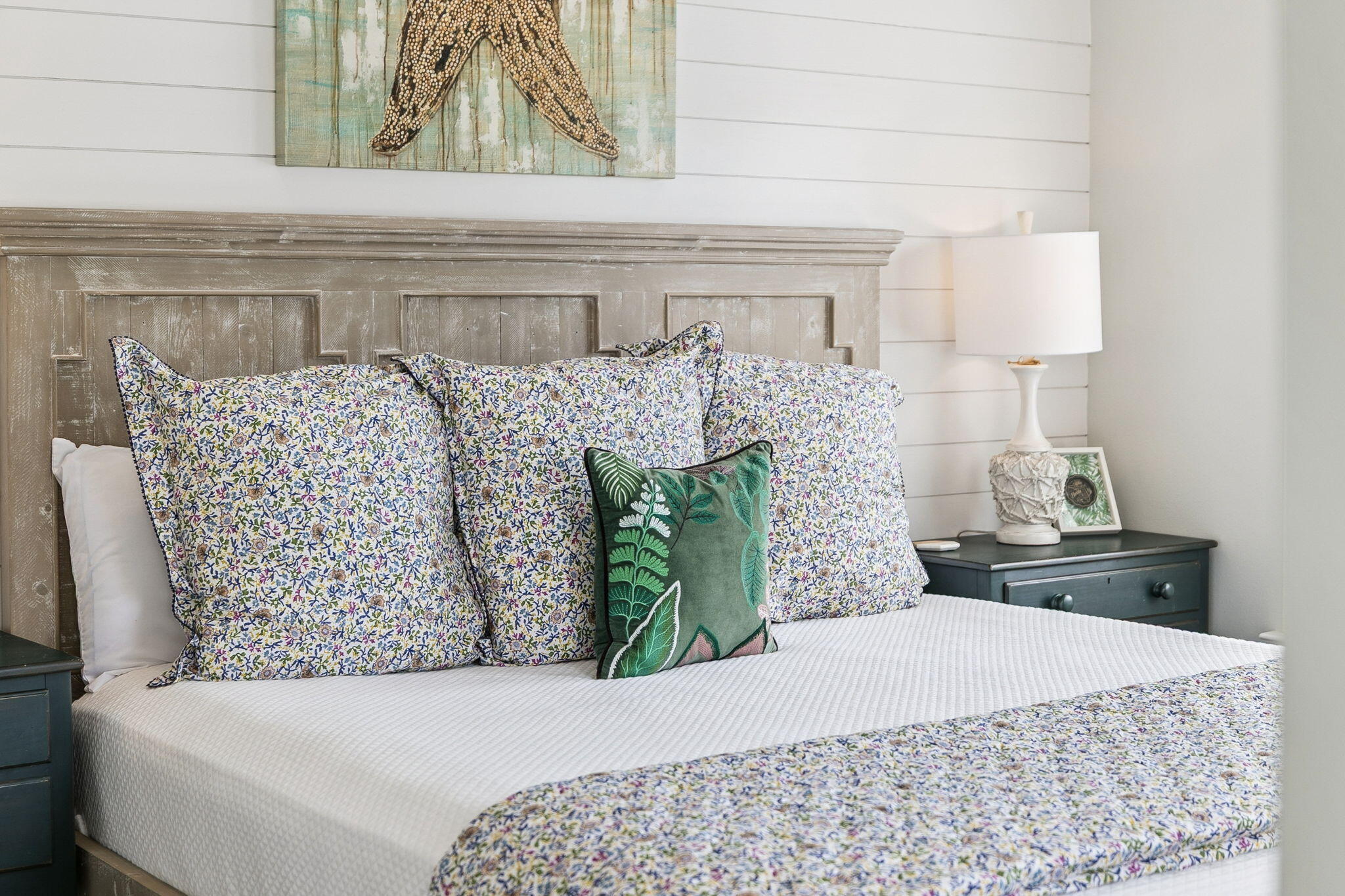 FAIRWAY VILLAS - Residential