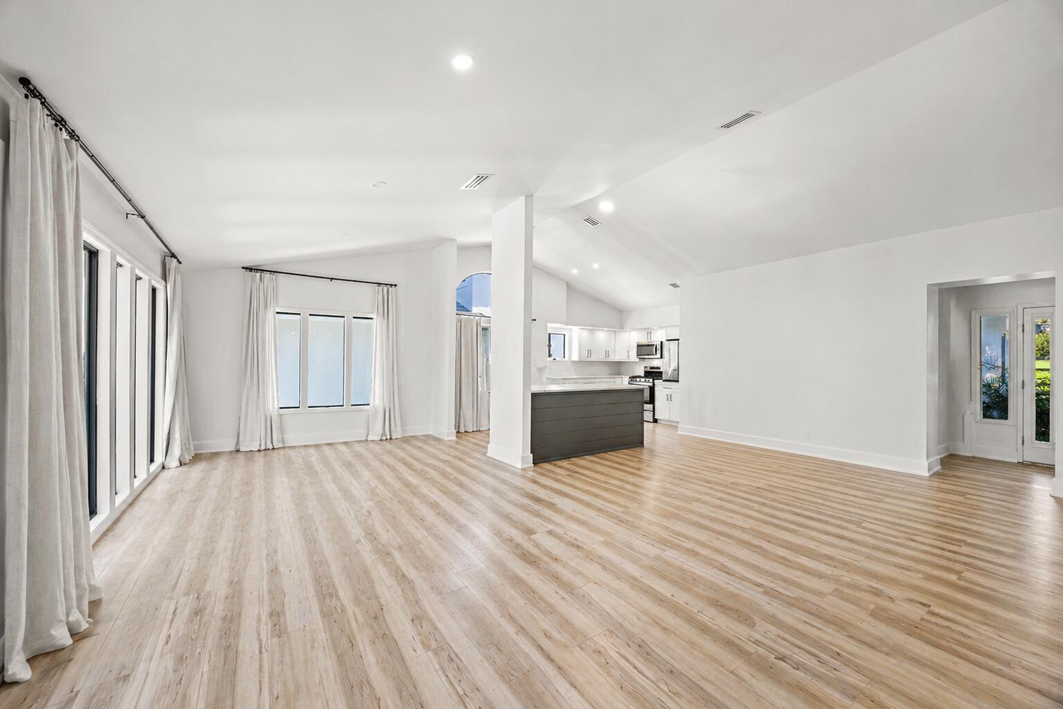 ST ANDREWS DRIVE AT SANDESTIN - Residential