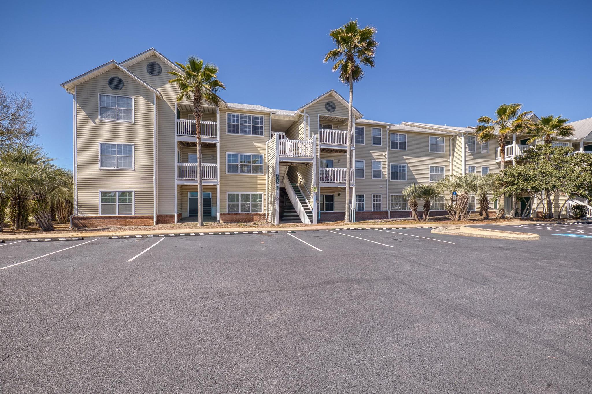 INDIAN LAKE - Residential