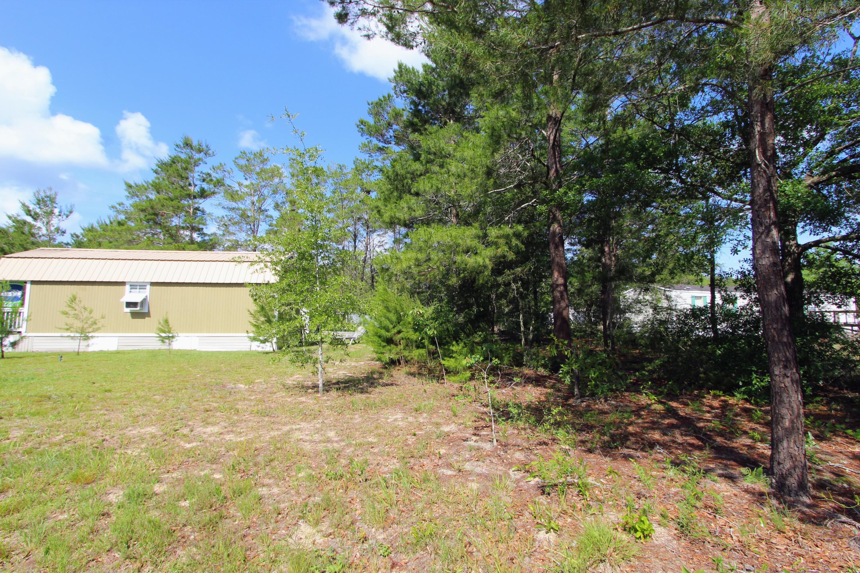 Defuniak Springs - Land