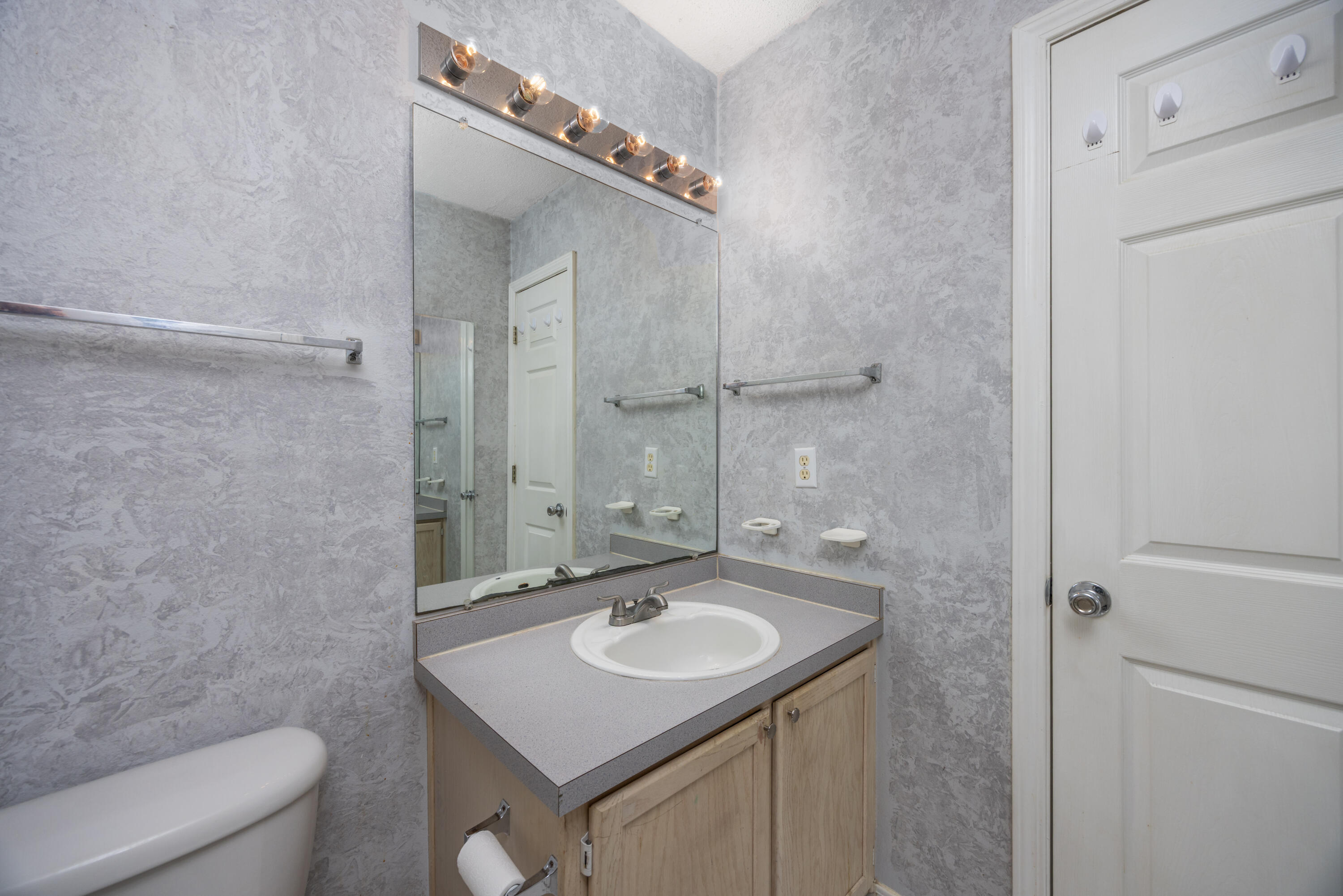 FOREST OAKS PH 3 - Residential