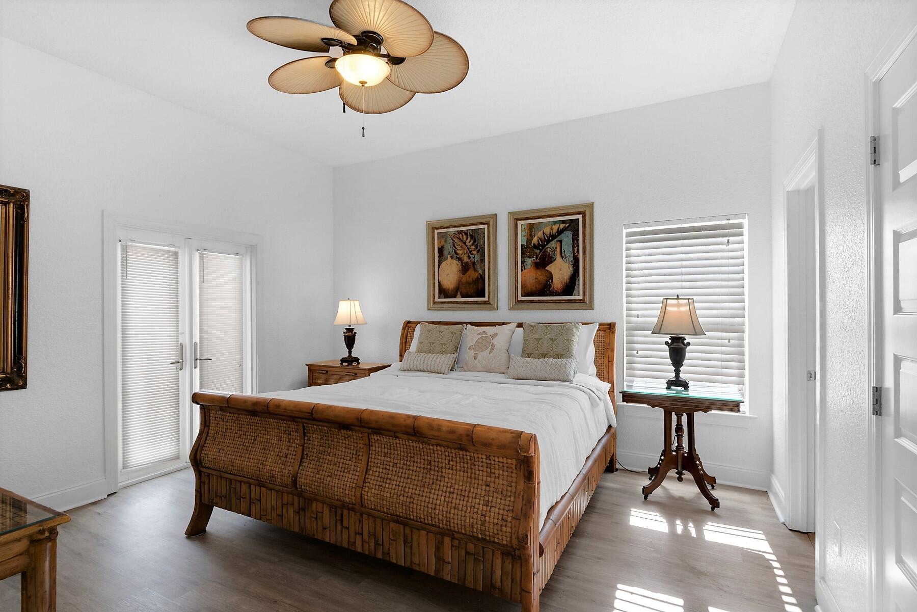 CRYSTAL BEACH - Residential