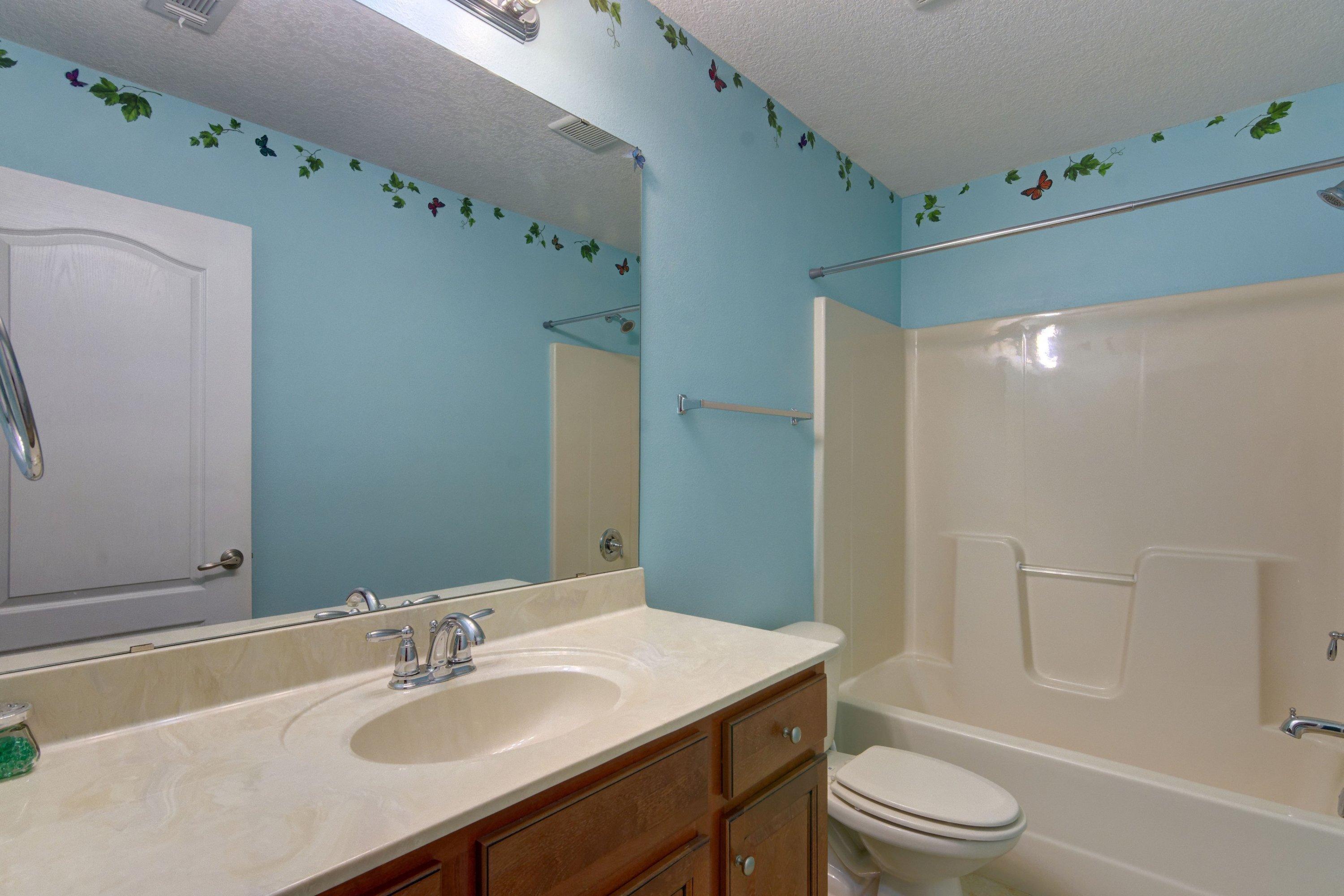 HOLLEY BY THE SEA - Residential