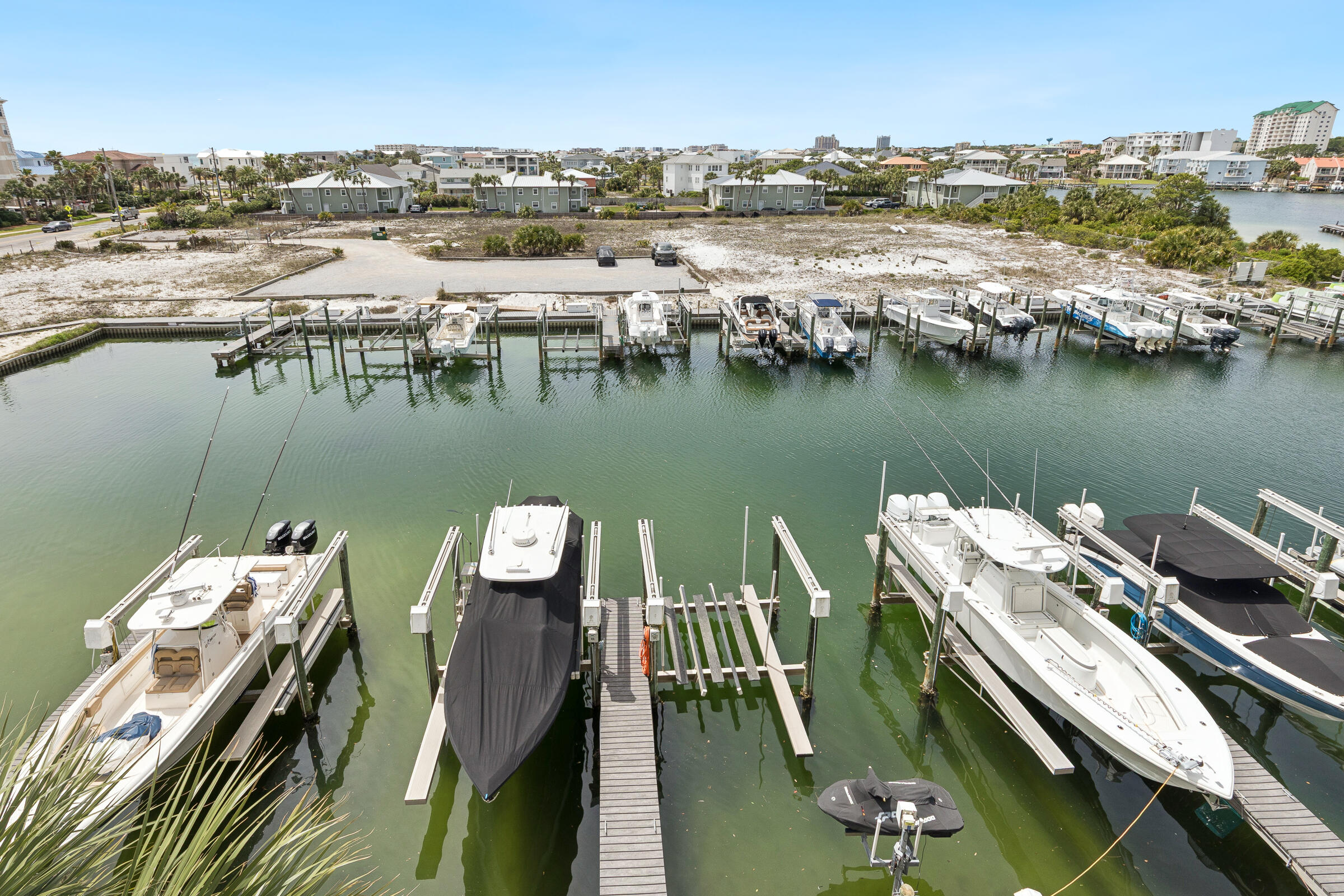 HARBOR LANDING PH II - Residential