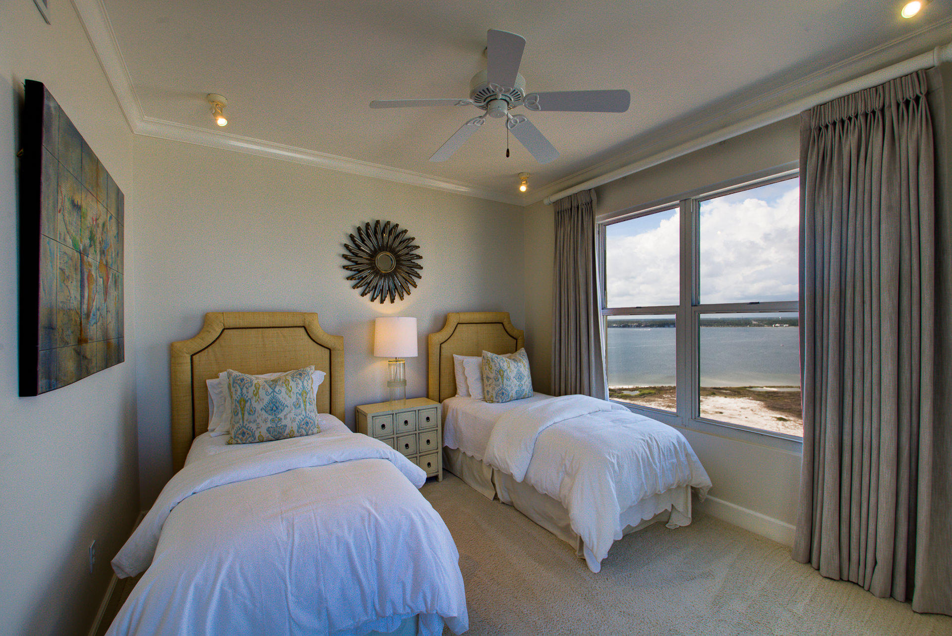 BELLE MER CONDOMINIUM - Residential