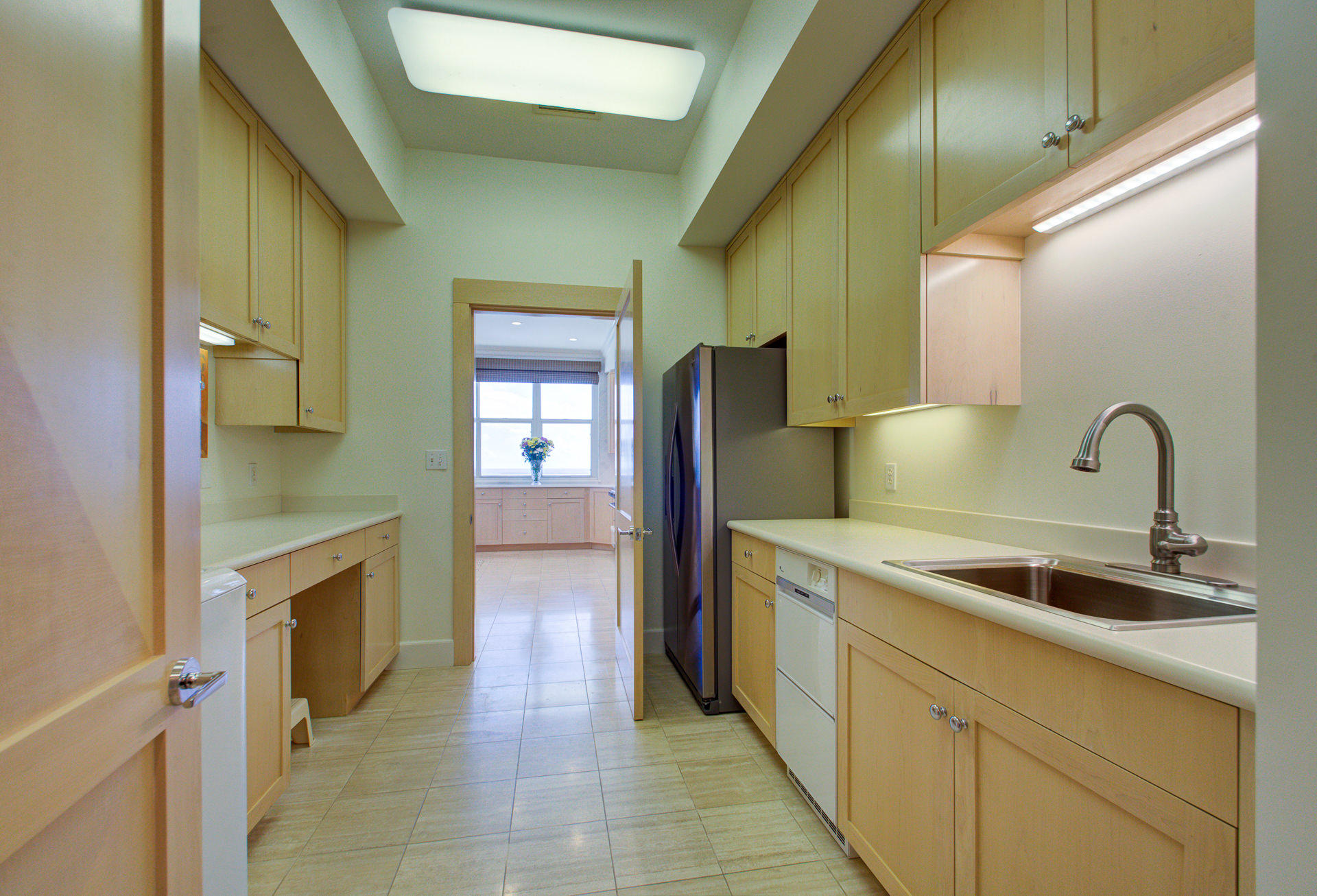 BELLE MER CONDOMINIUM - Residential