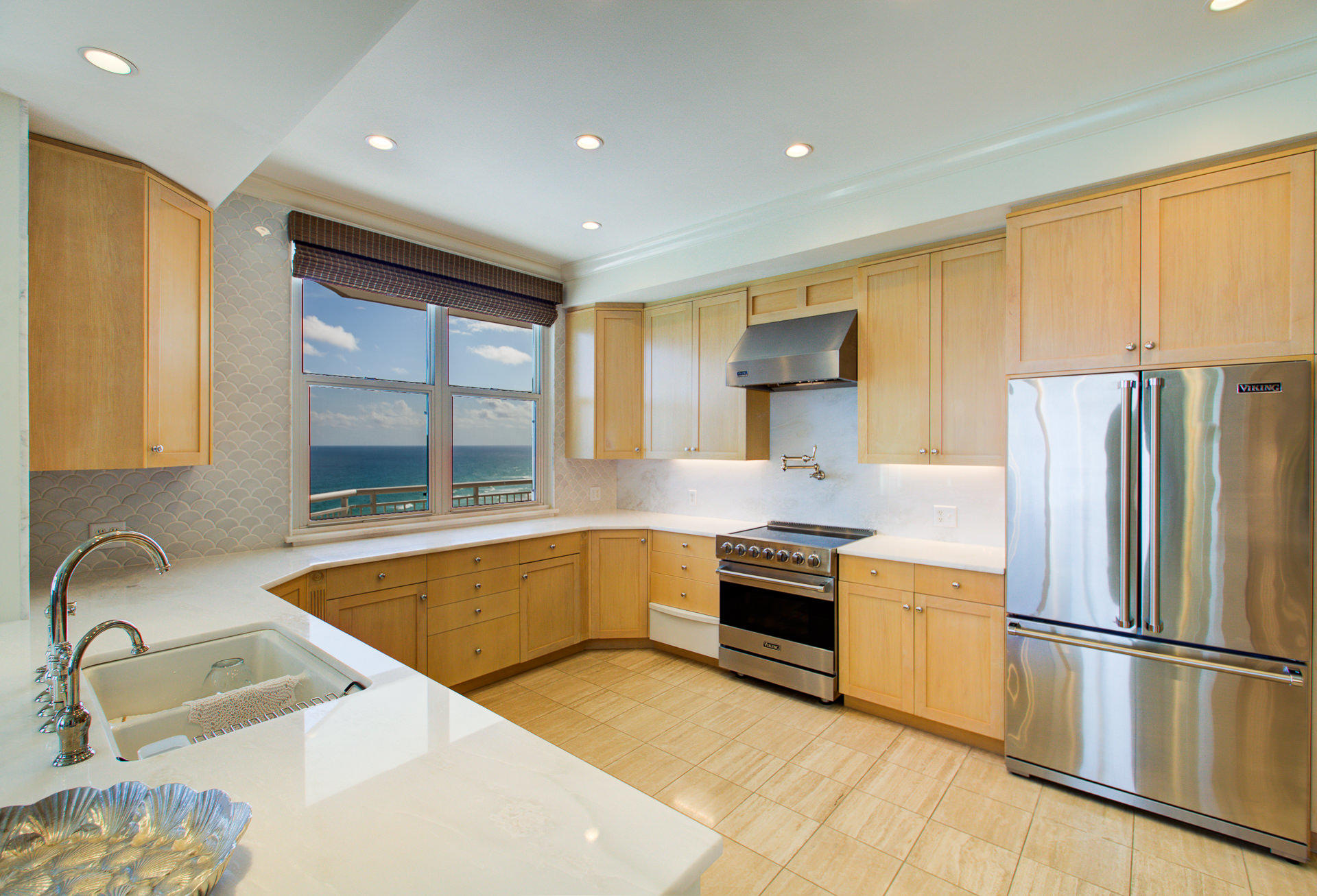 BELLE MER CONDOMINIUM - Residential