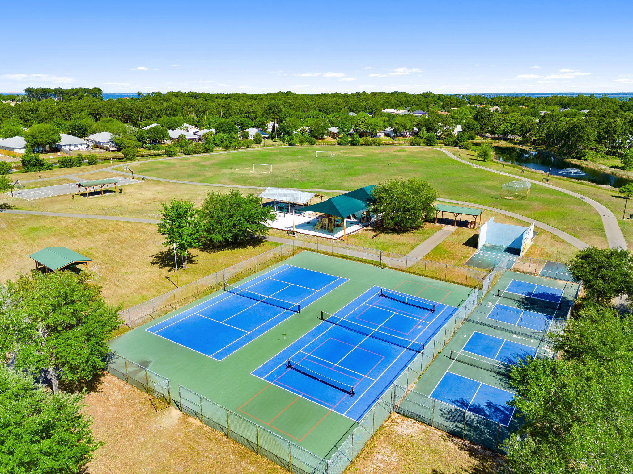 DRIFTWOOD ESTATES - Residential