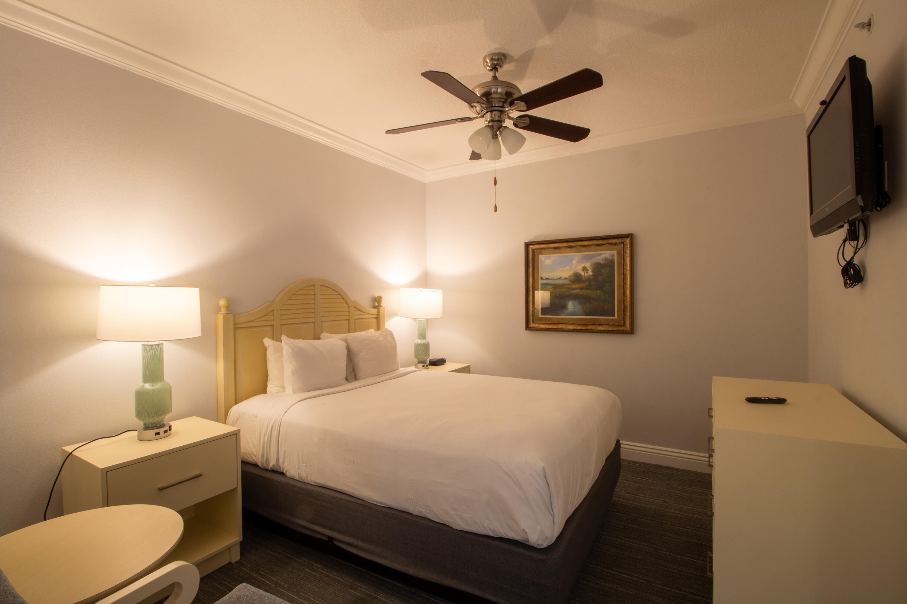 EMERALD GRANDE - Residential