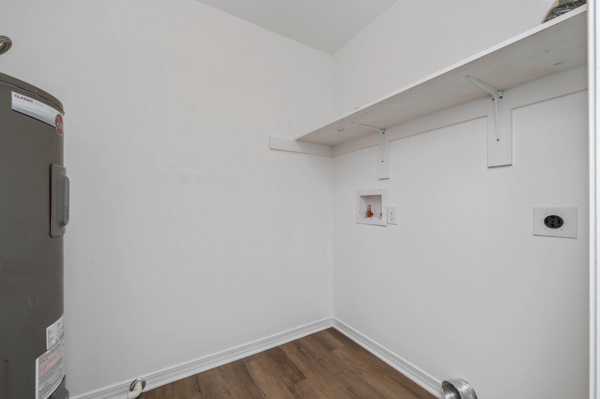 DORIS ALENE - Residential