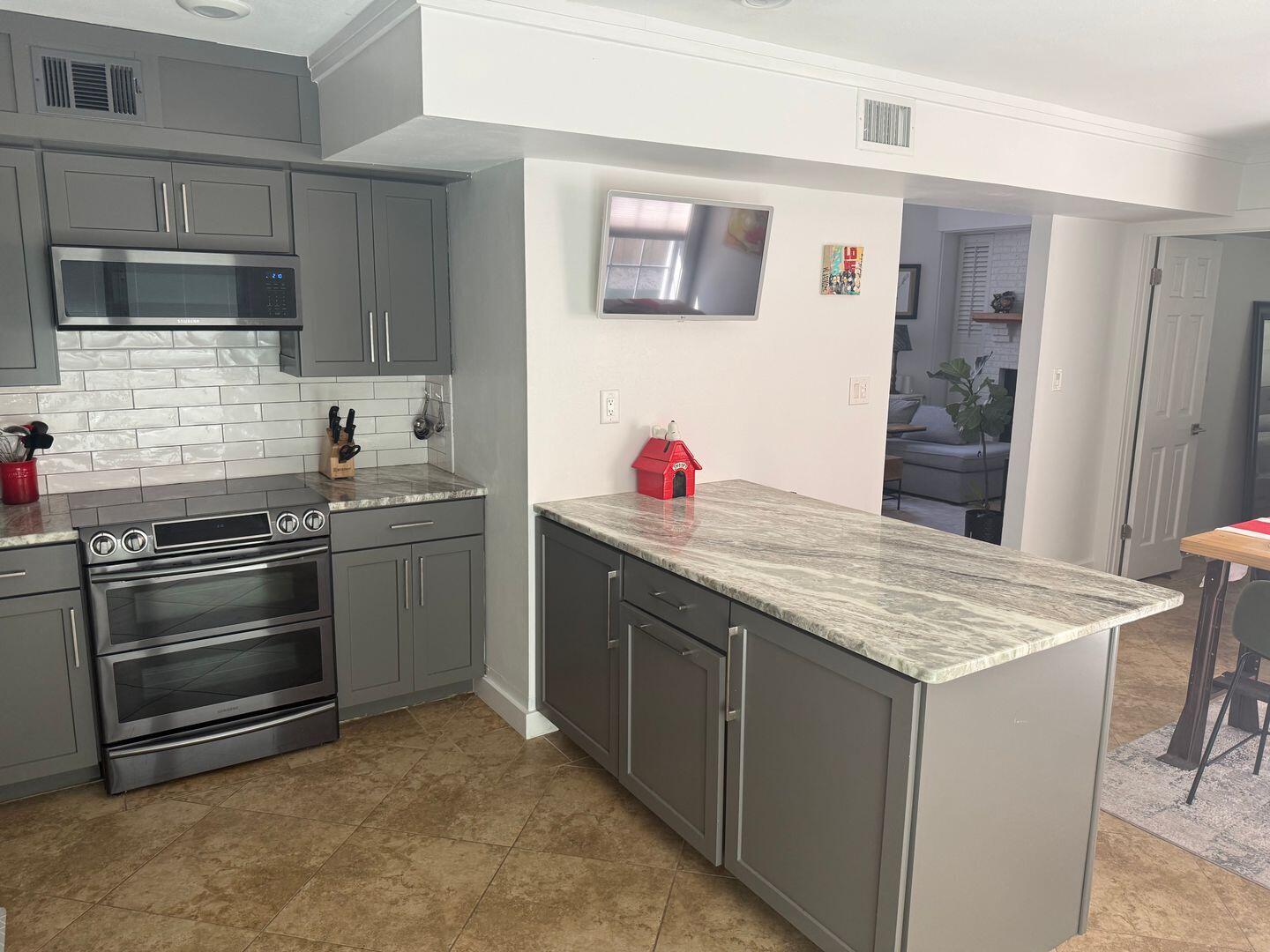 CANTERBURY WOODS - Residential Lease