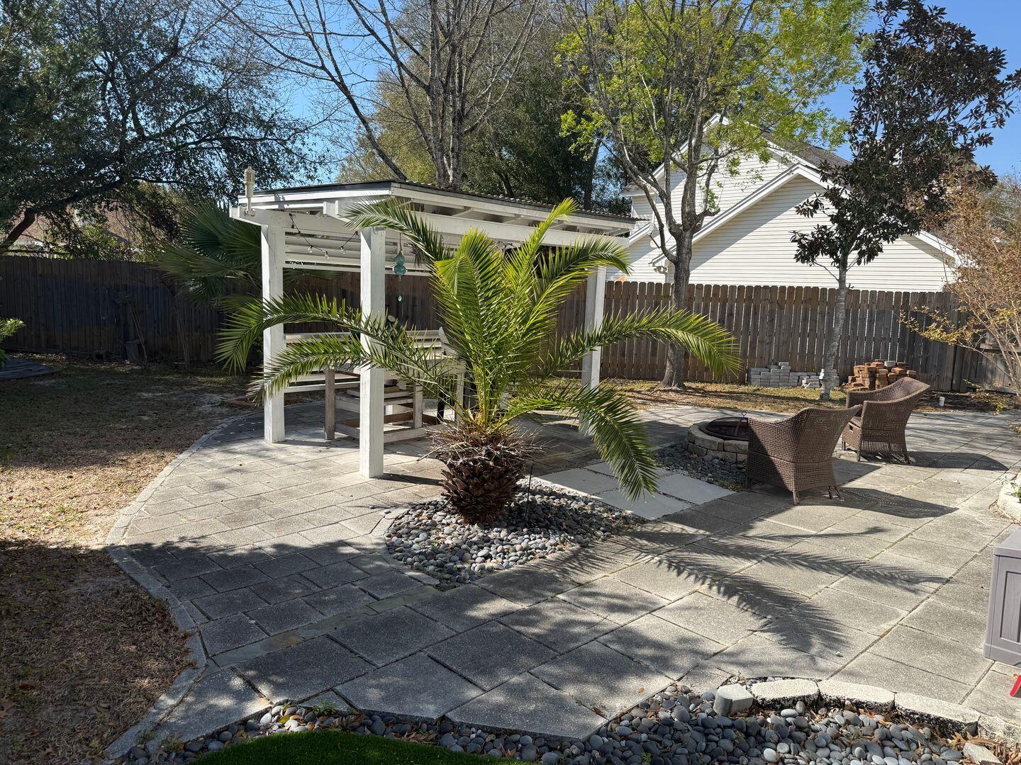 CANTERBURY WOODS - Residential Lease