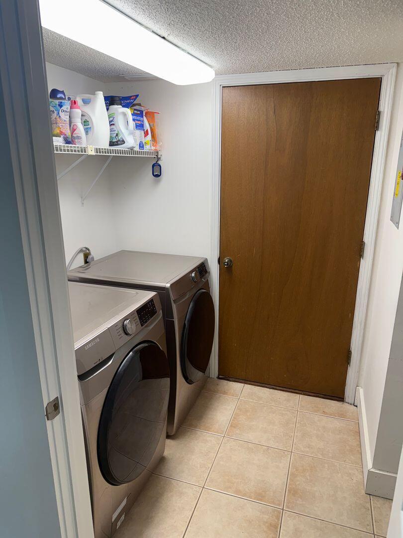 CANTERBURY WOODS - Residential Lease