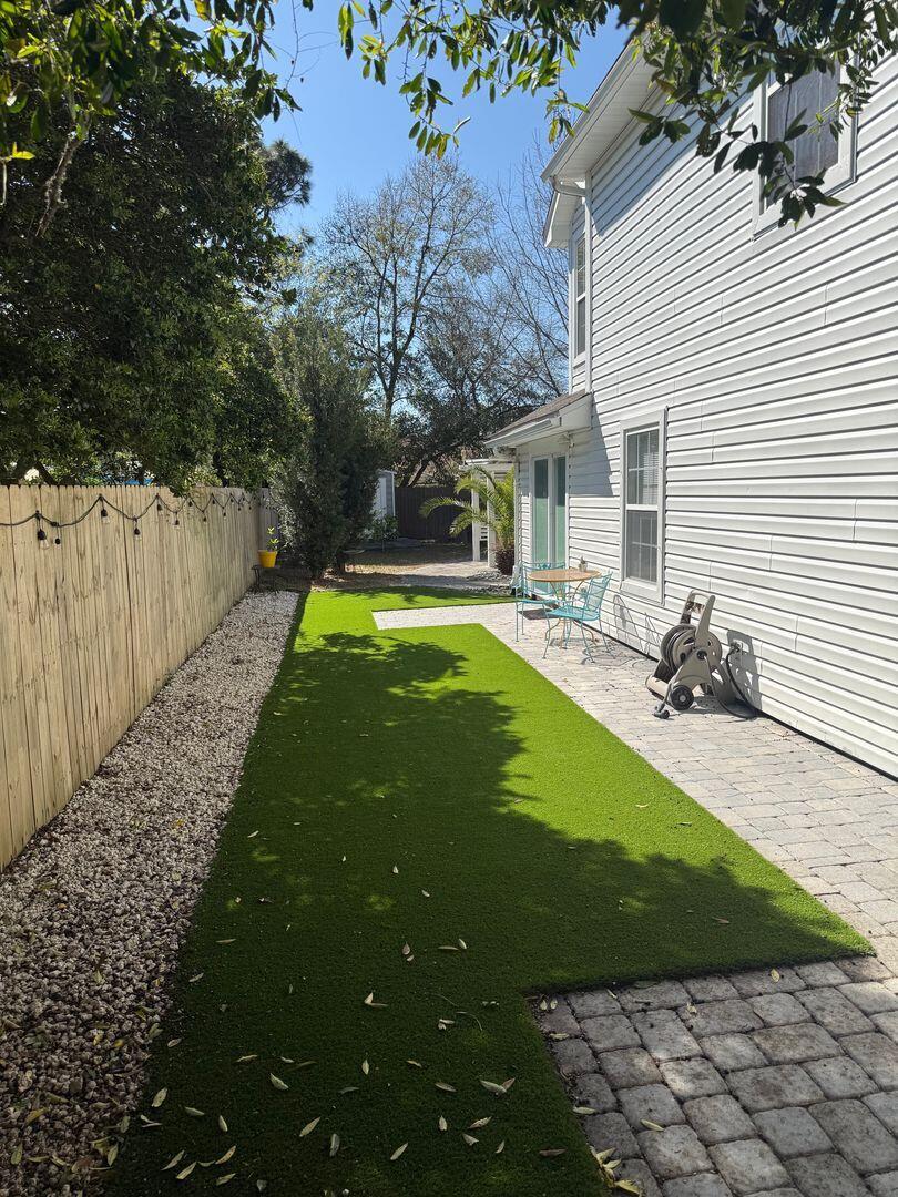 CANTERBURY WOODS - Residential Lease