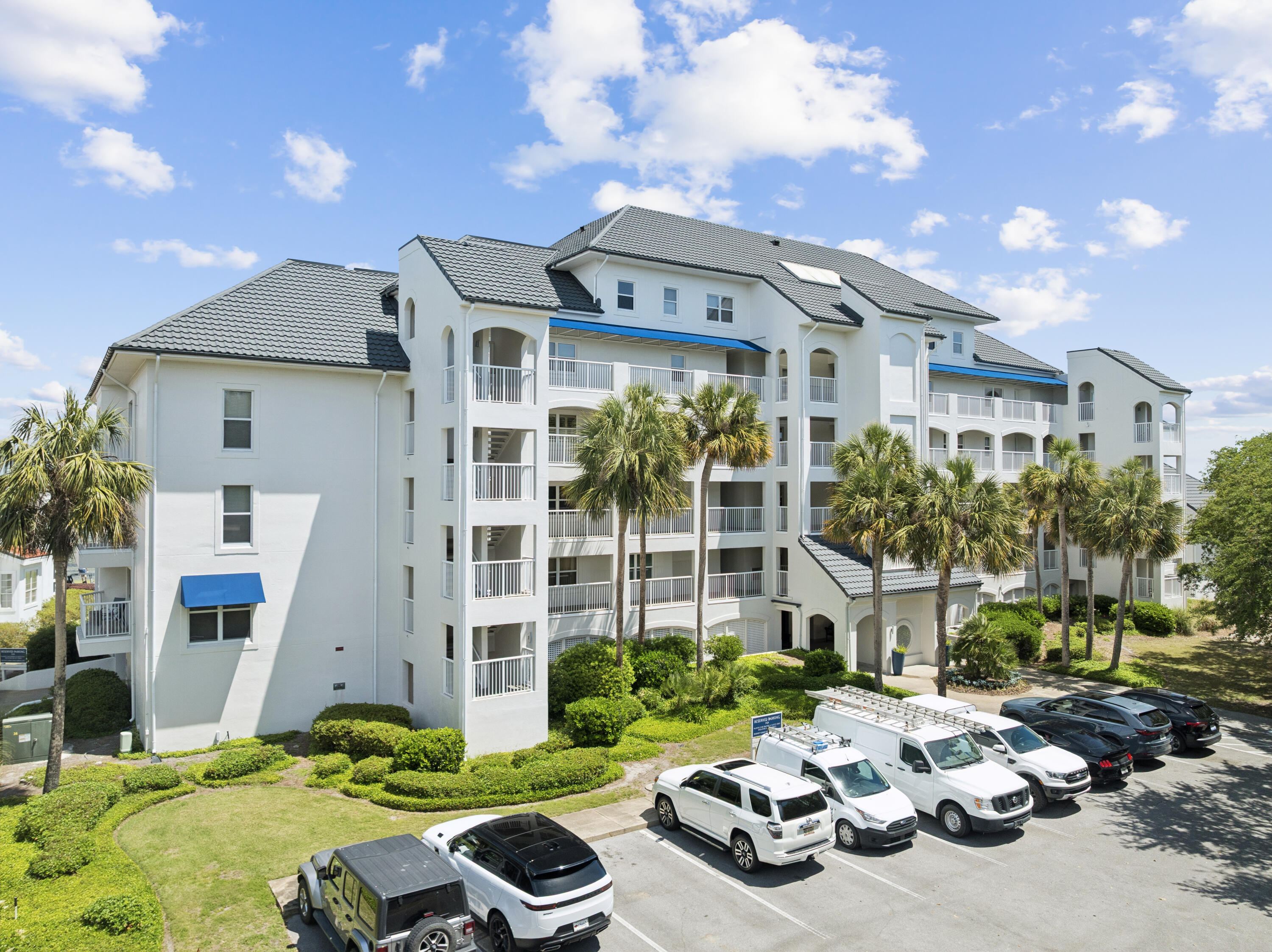 PLAYERS CLUB AT SANDESTIN - Residential