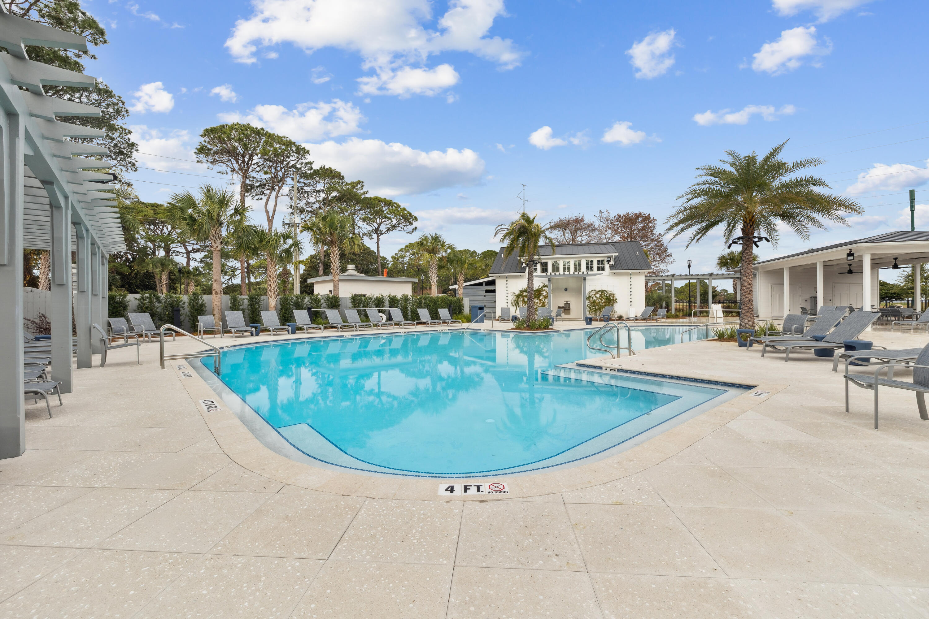 PLAYERS CLUB AT SANDESTIN - Residential