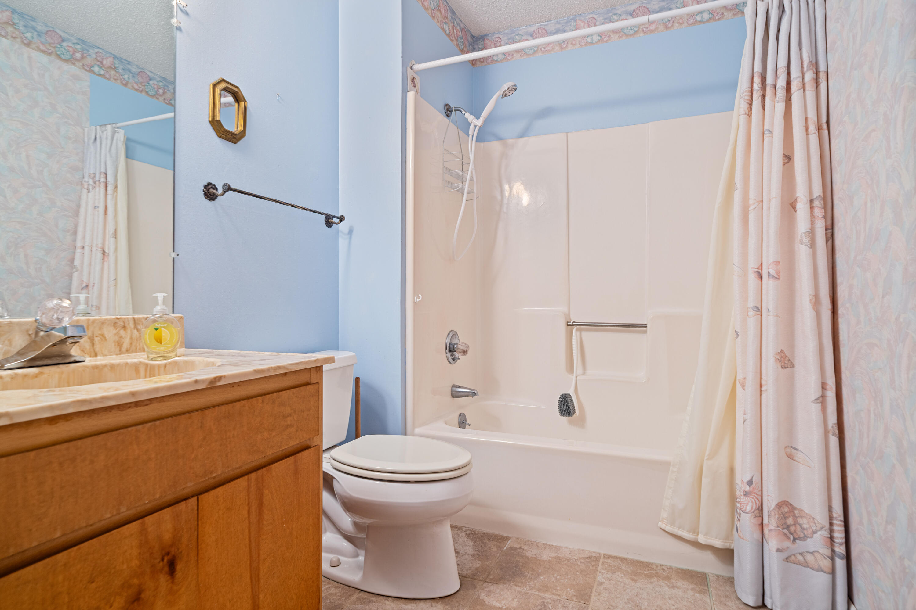 BAY GROVE - Residential