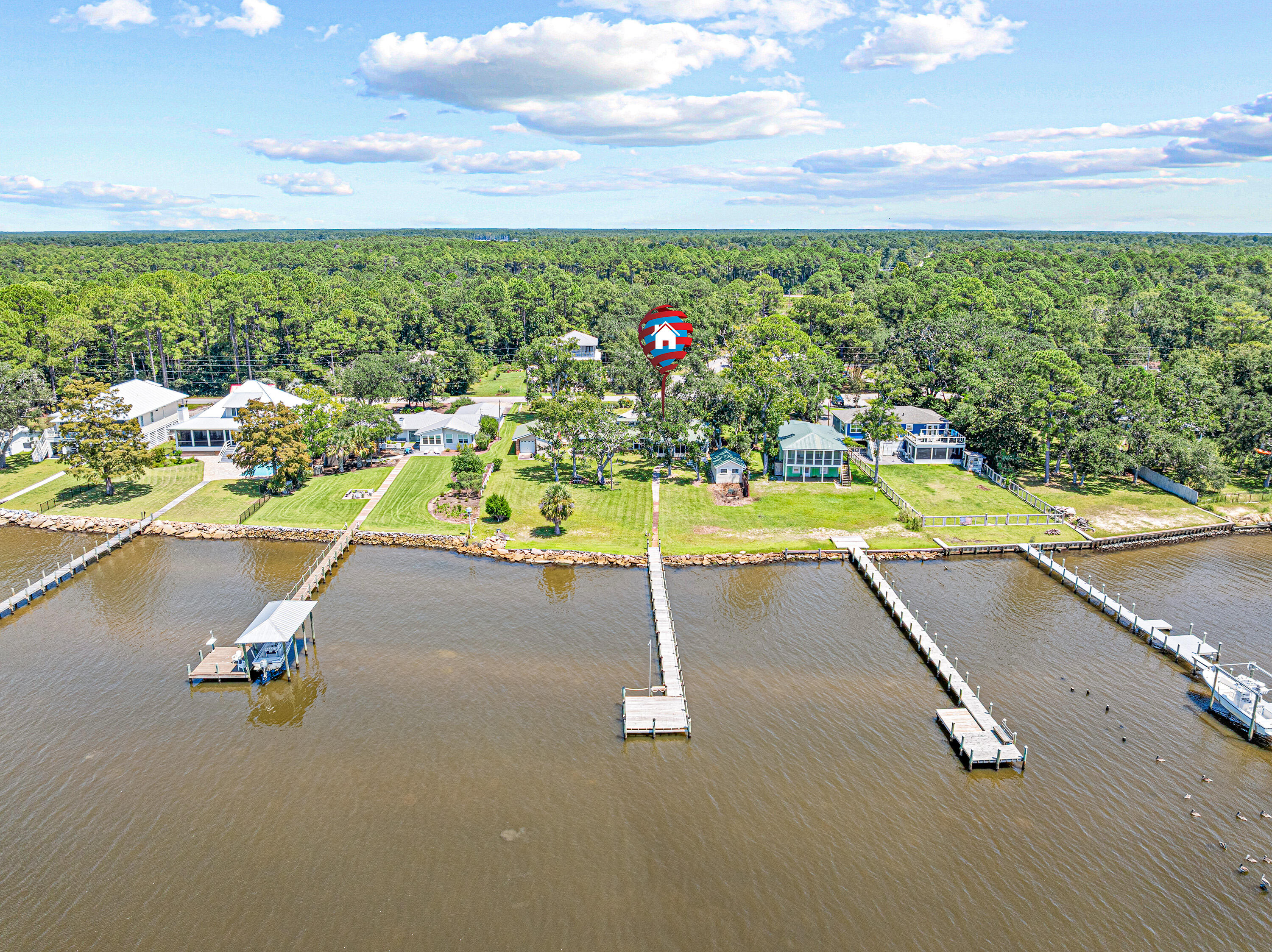 BAY GROVE - Residential