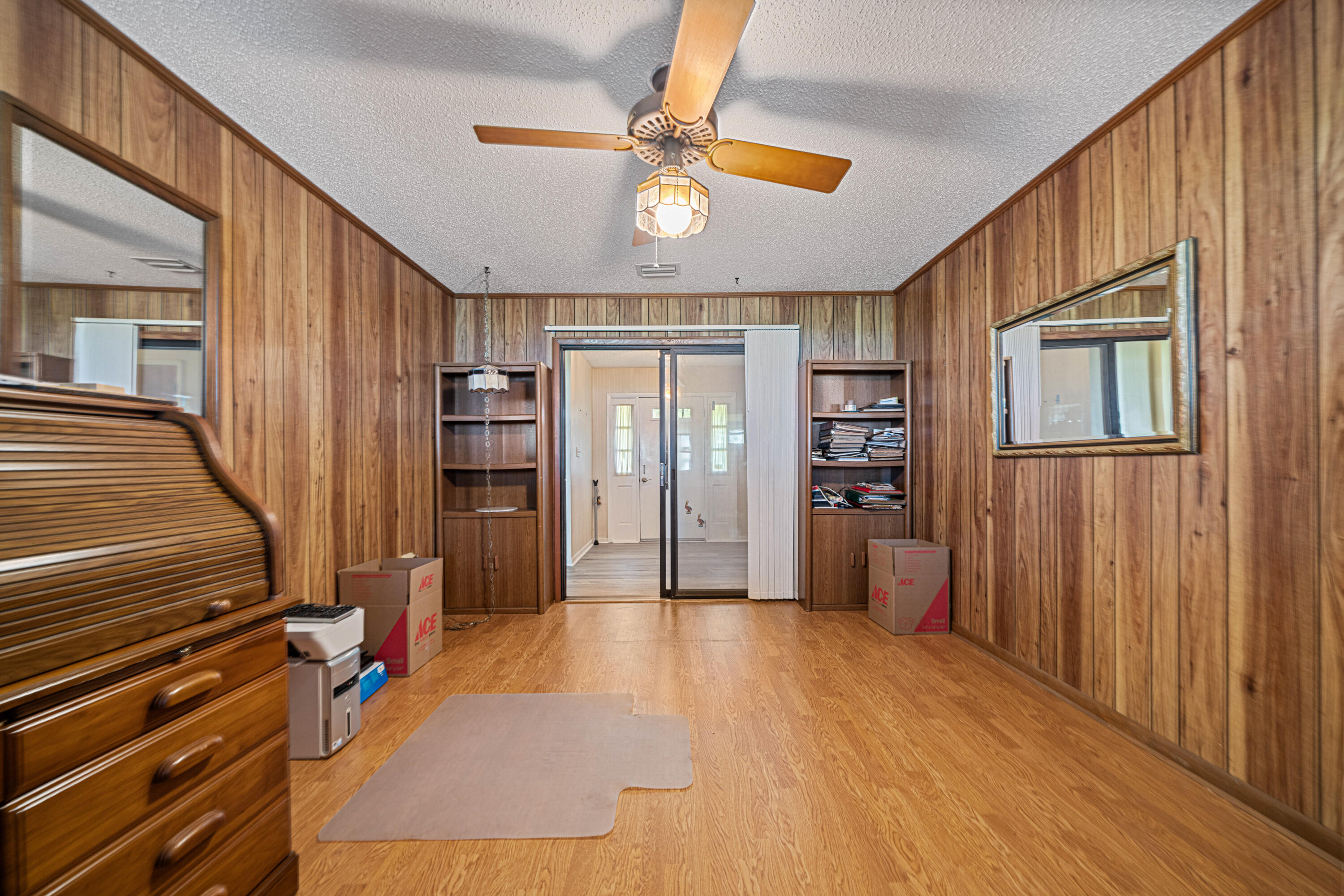 BAY GROVE - Residential