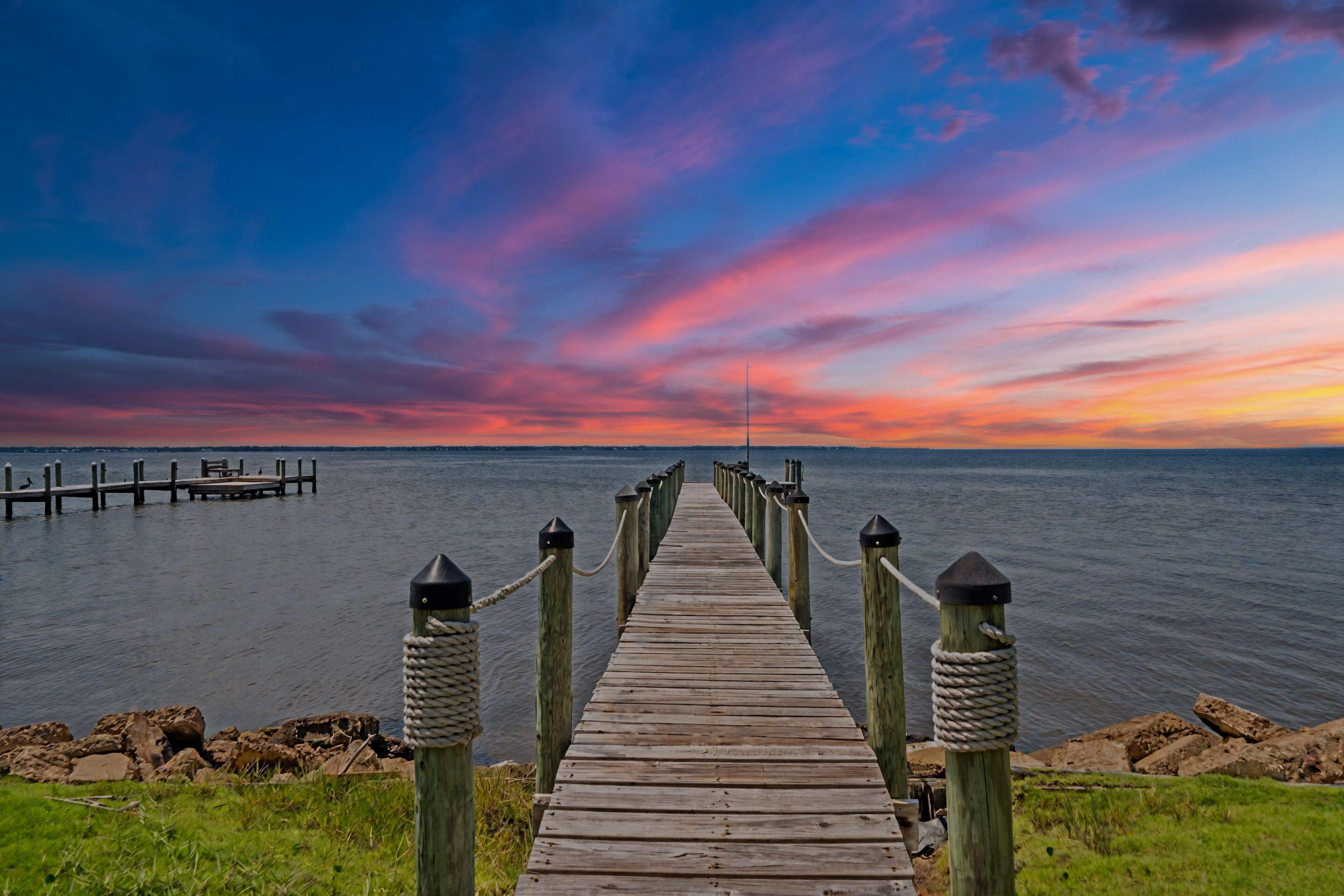 BAY GROVE - Residential