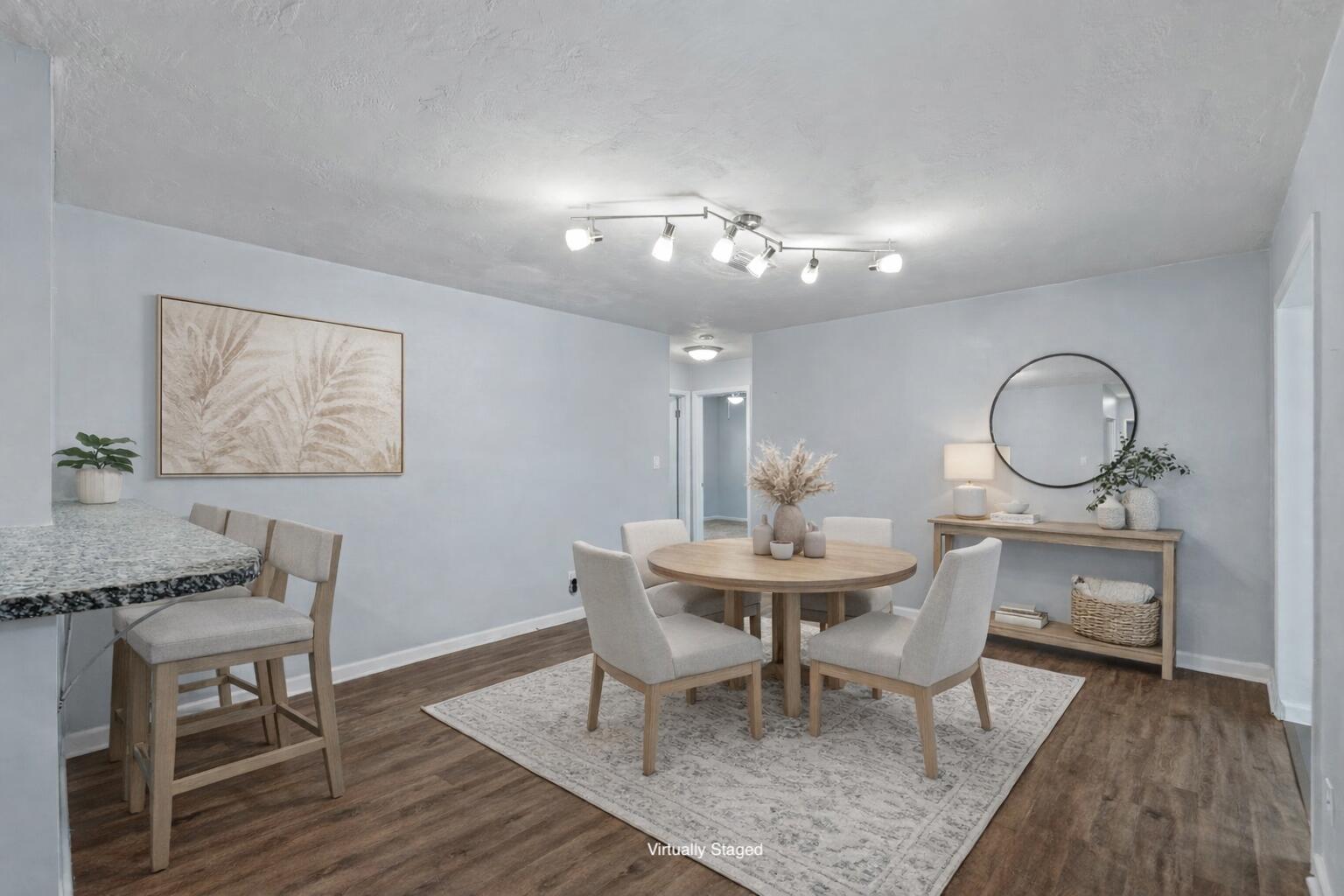 OAK TREE PARK - Residential