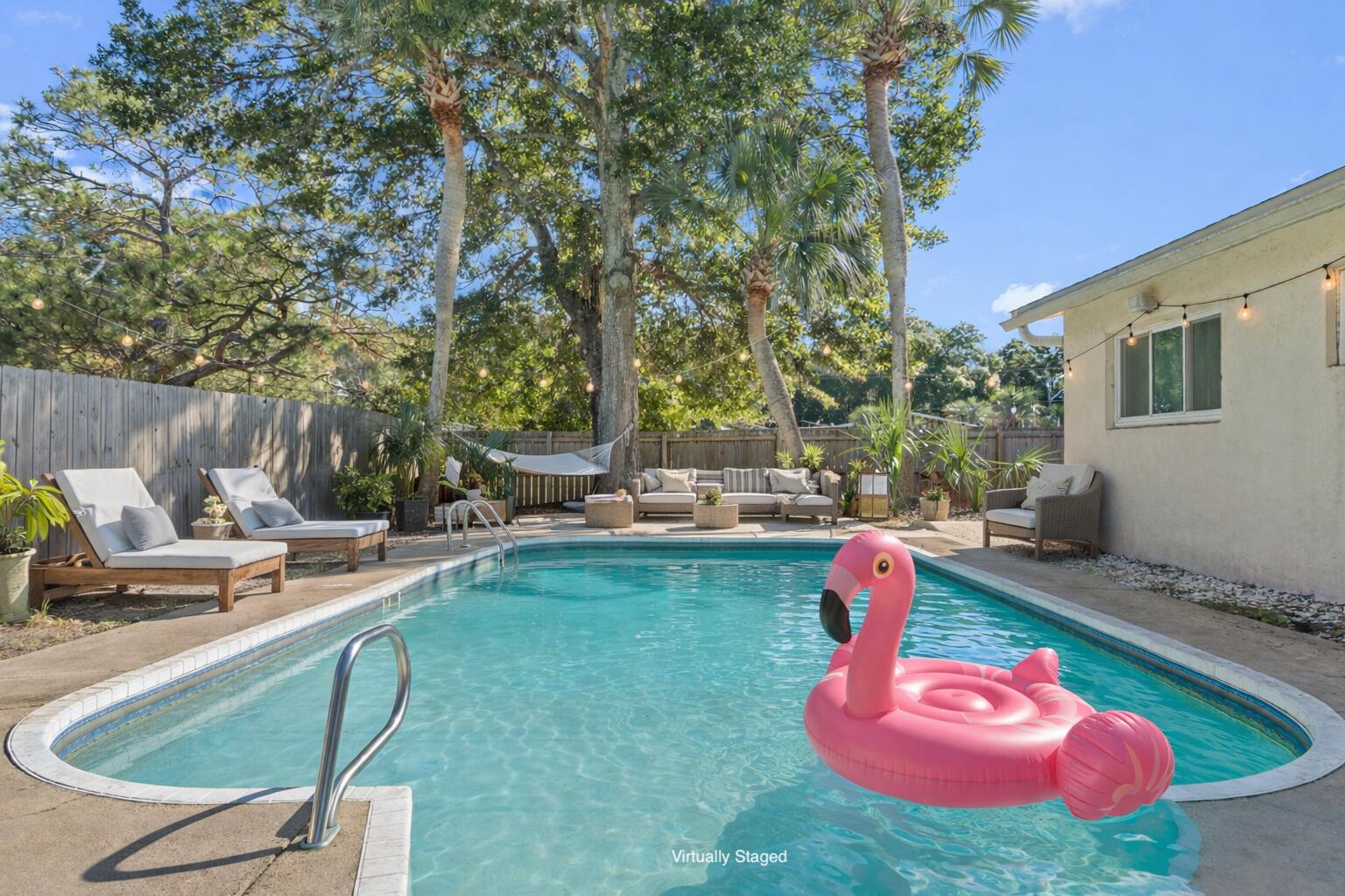 OAK TREE PARK - Residential