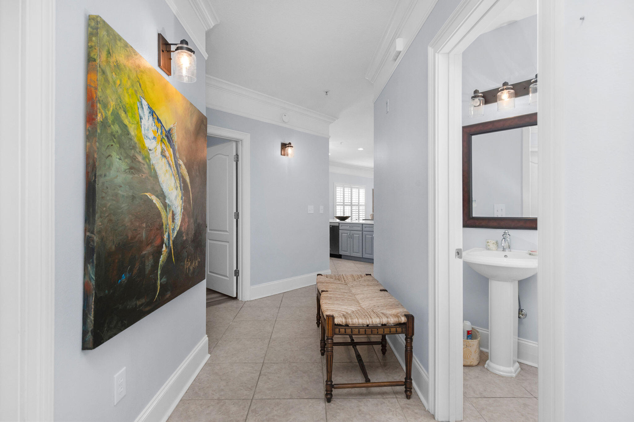 THE SOUND CONDOMINIUM - Residential