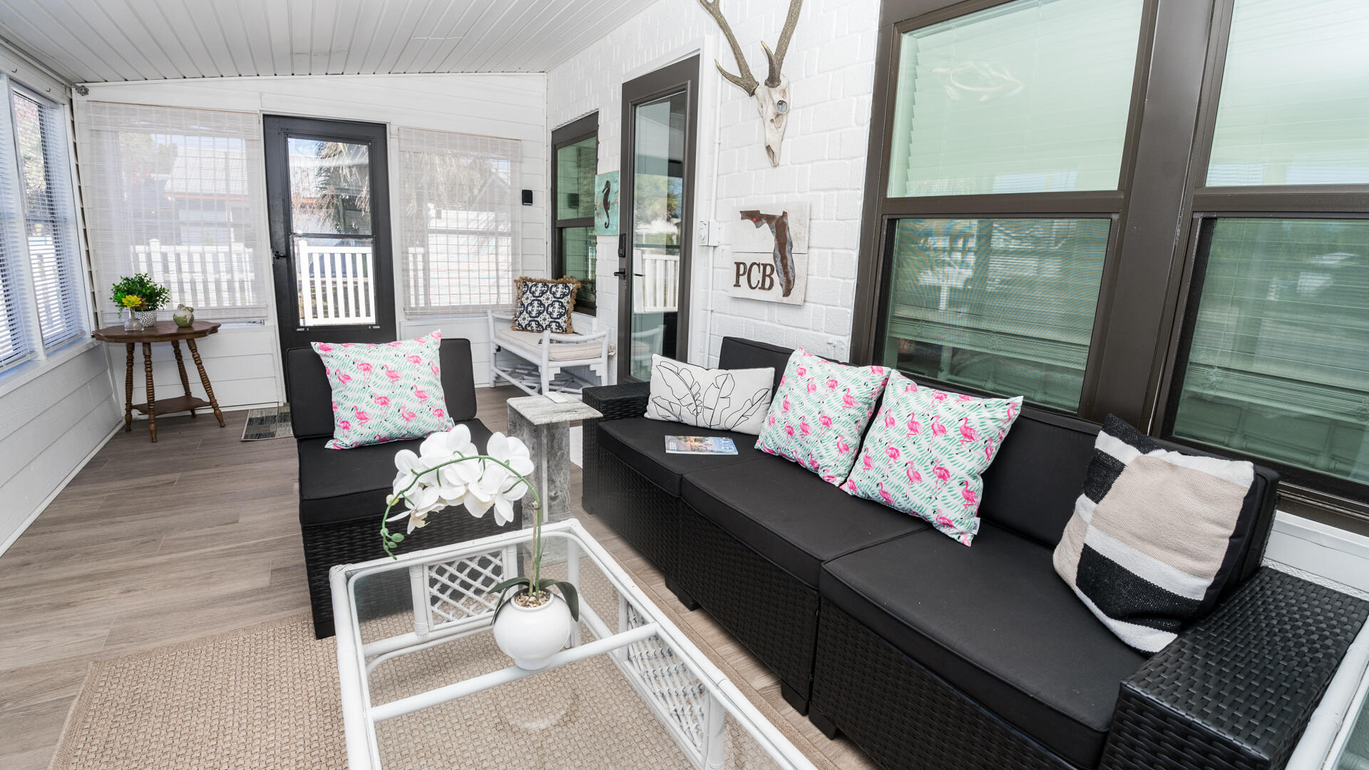 BID-A-WEE S/D - Residential