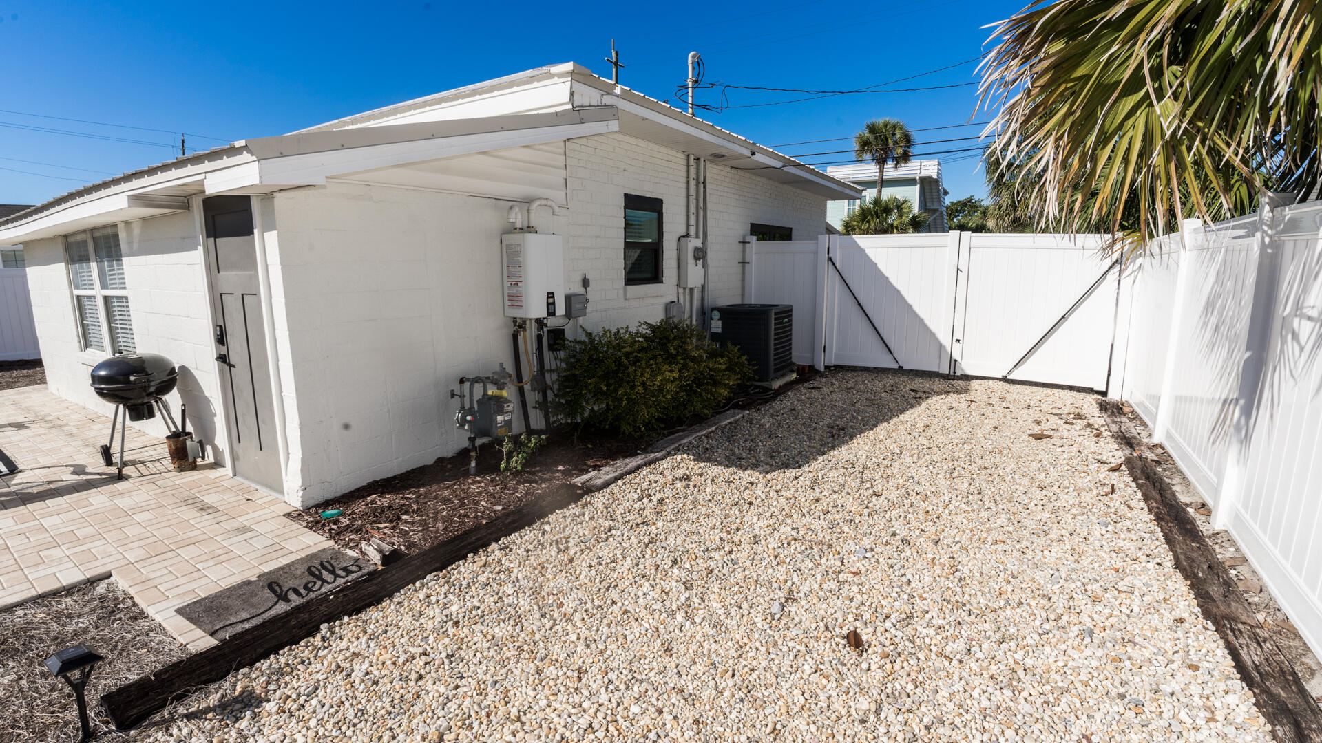 BID-A-WEE S/D - Residential