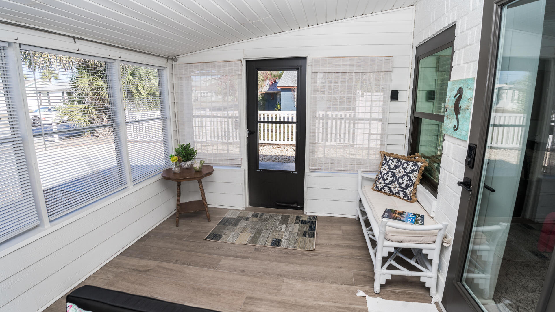 BID-A-WEE S/D - Residential