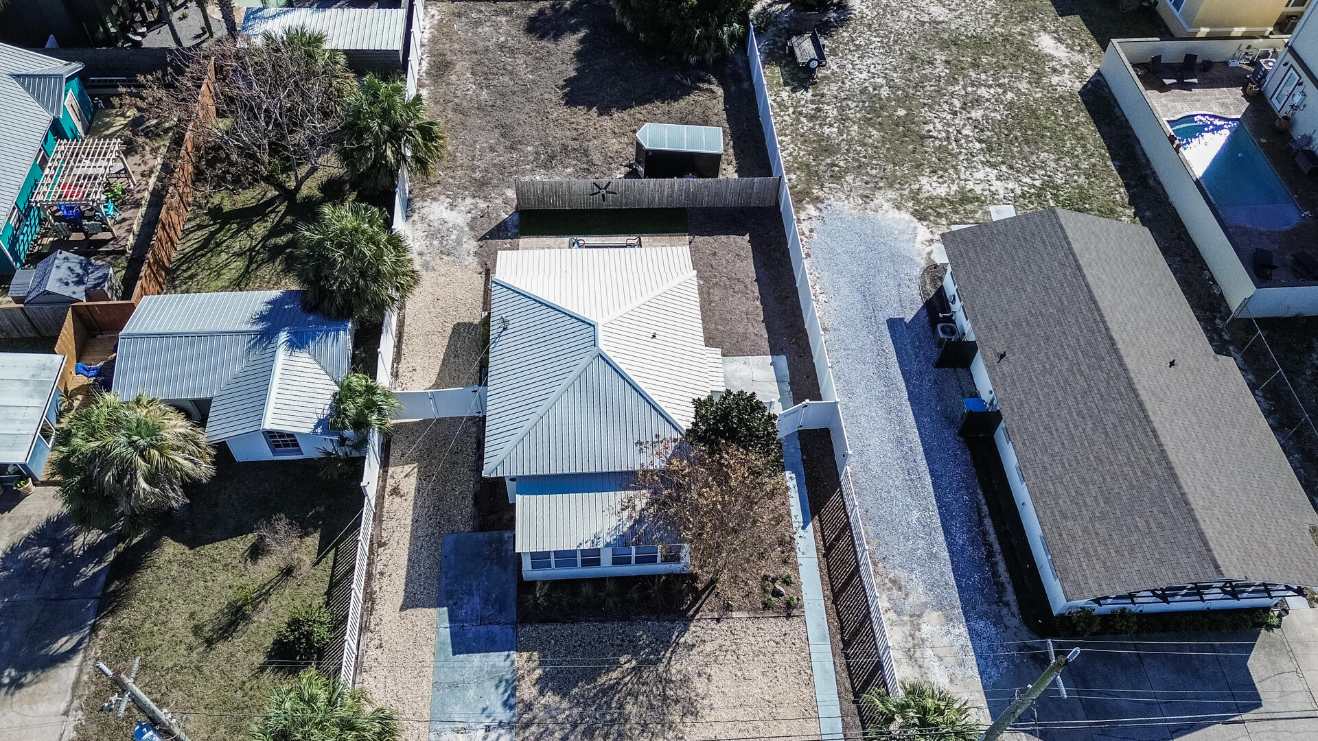 BID-A-WEE S/D - Residential