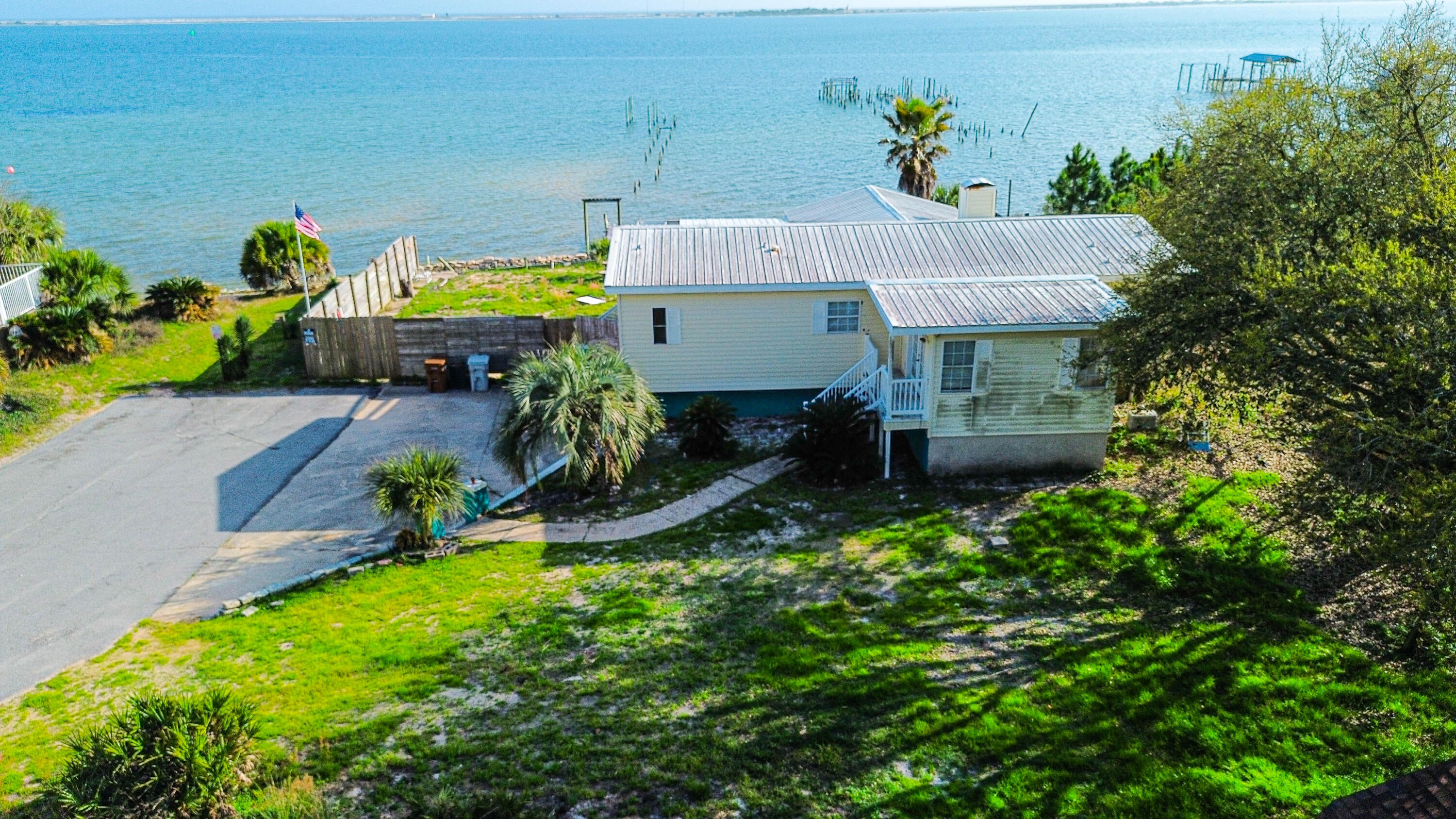 Sound Side Manor - Land