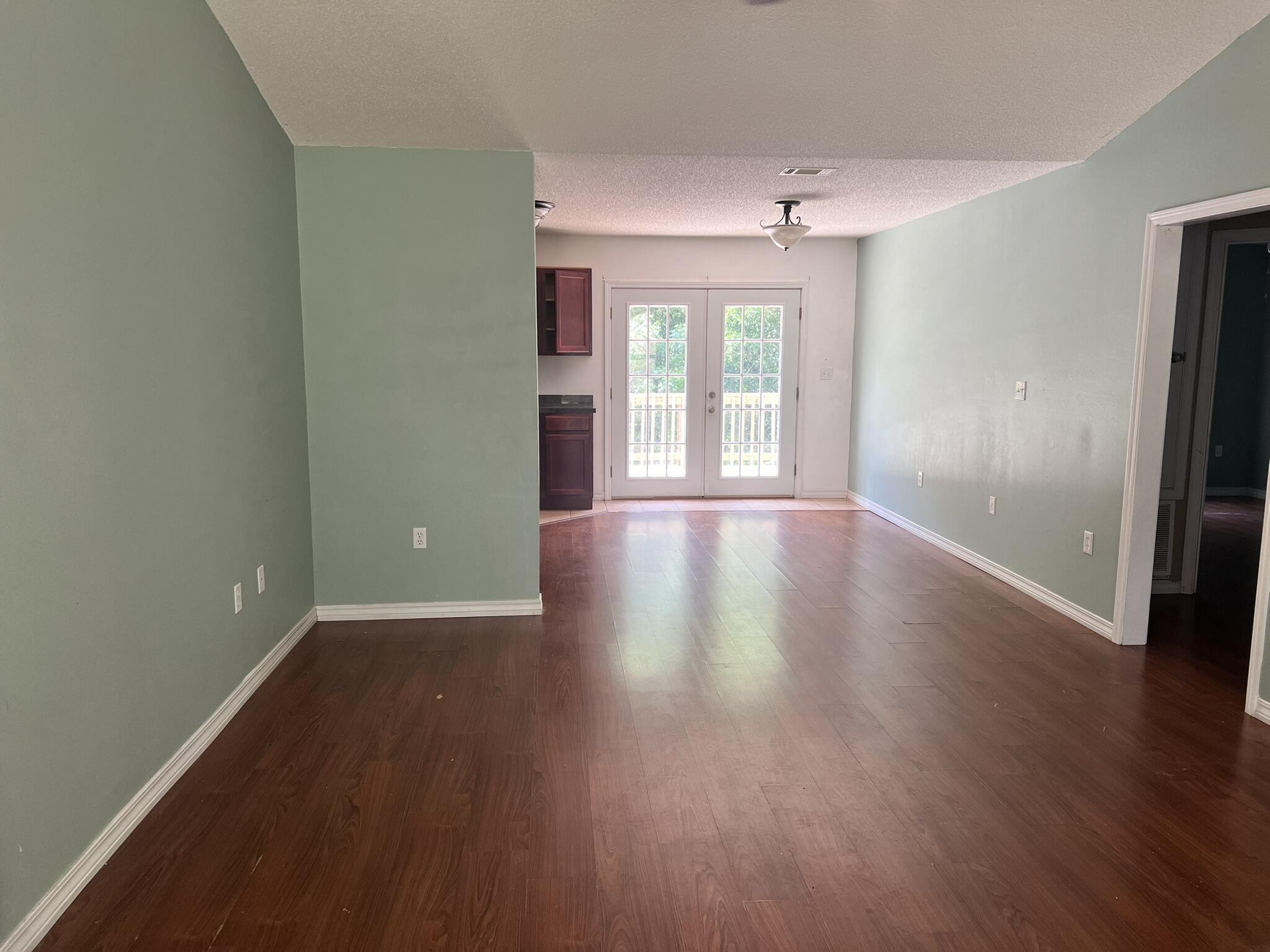 JERNIGAN S/D 2ND ADDN - Residential Lease