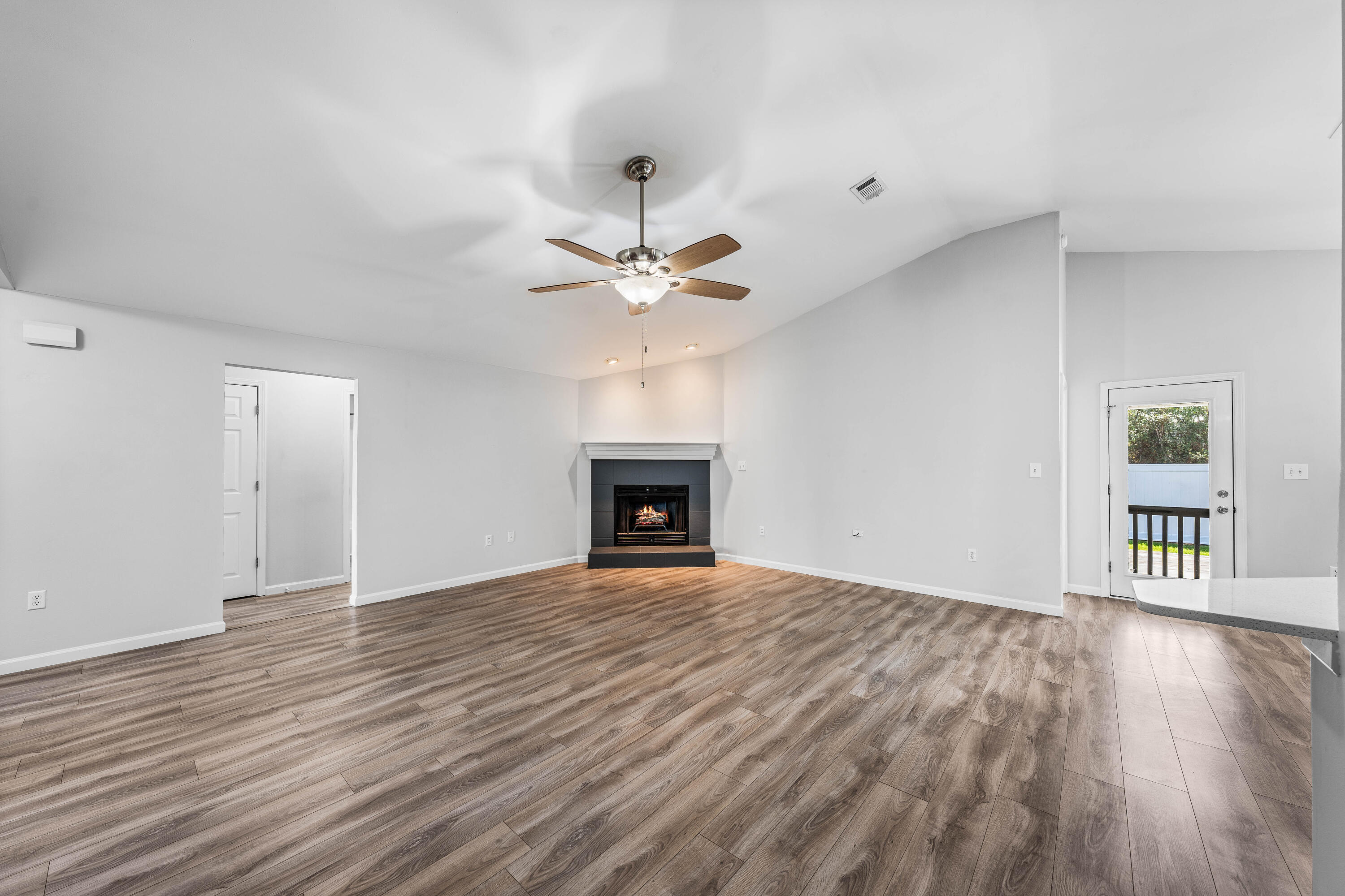 MACK BAYOU ESTATES - Residential