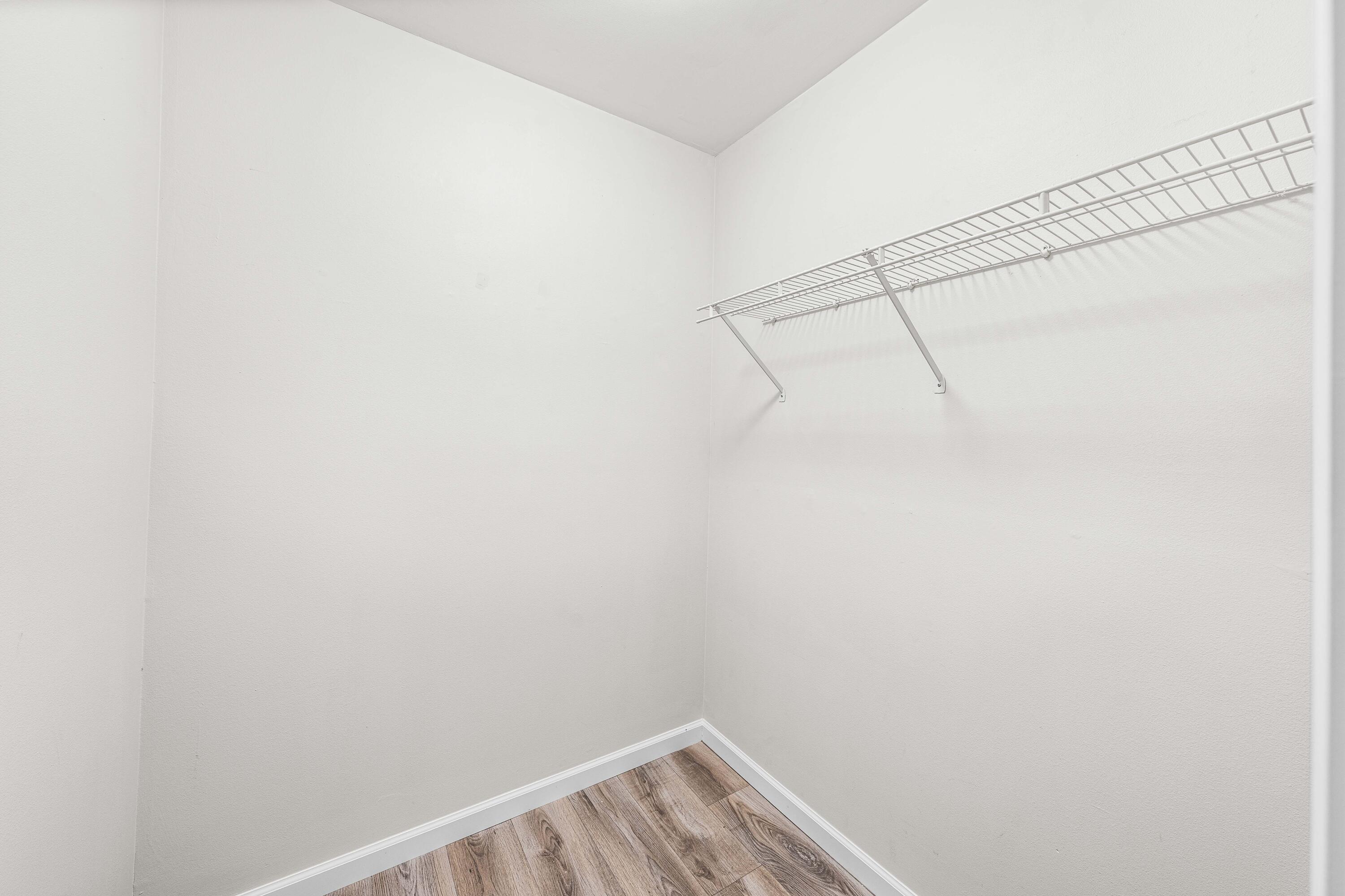 MACK BAYOU ESTATES - Residential