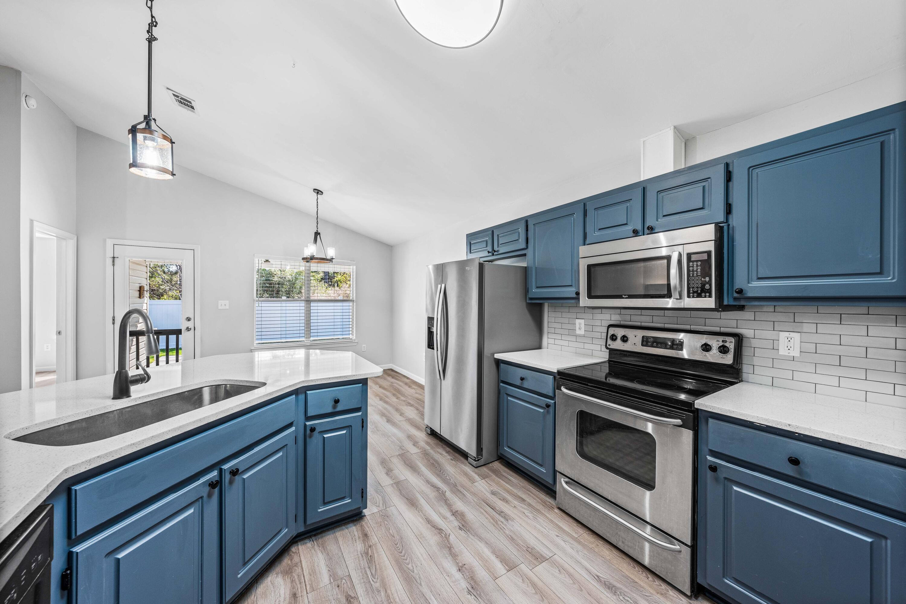 MACK BAYOU ESTATES - Residential