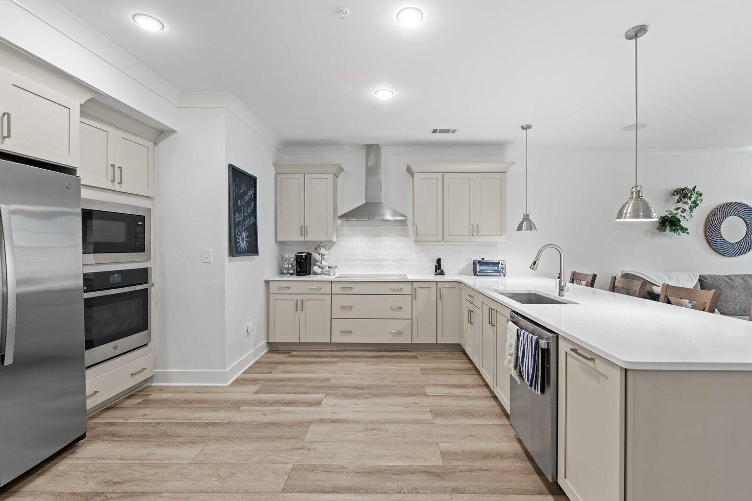 Pinewood 30A - Residential