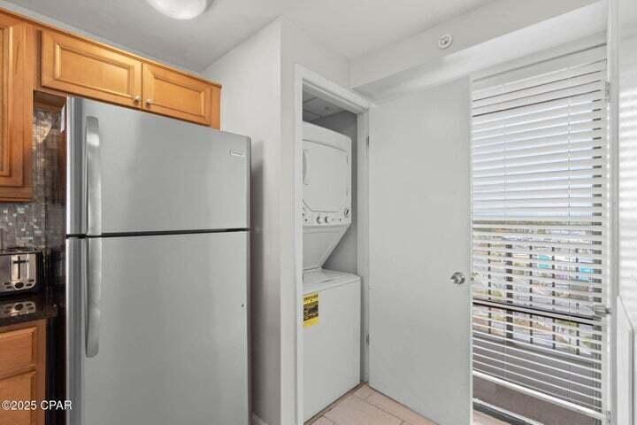 EDGEWATER TOWER 3 - Residential