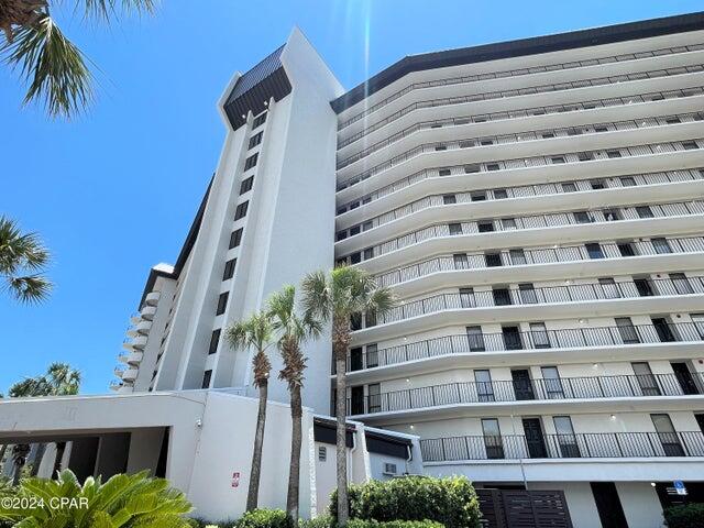 EDGEWATER TOWER 3 - Residential