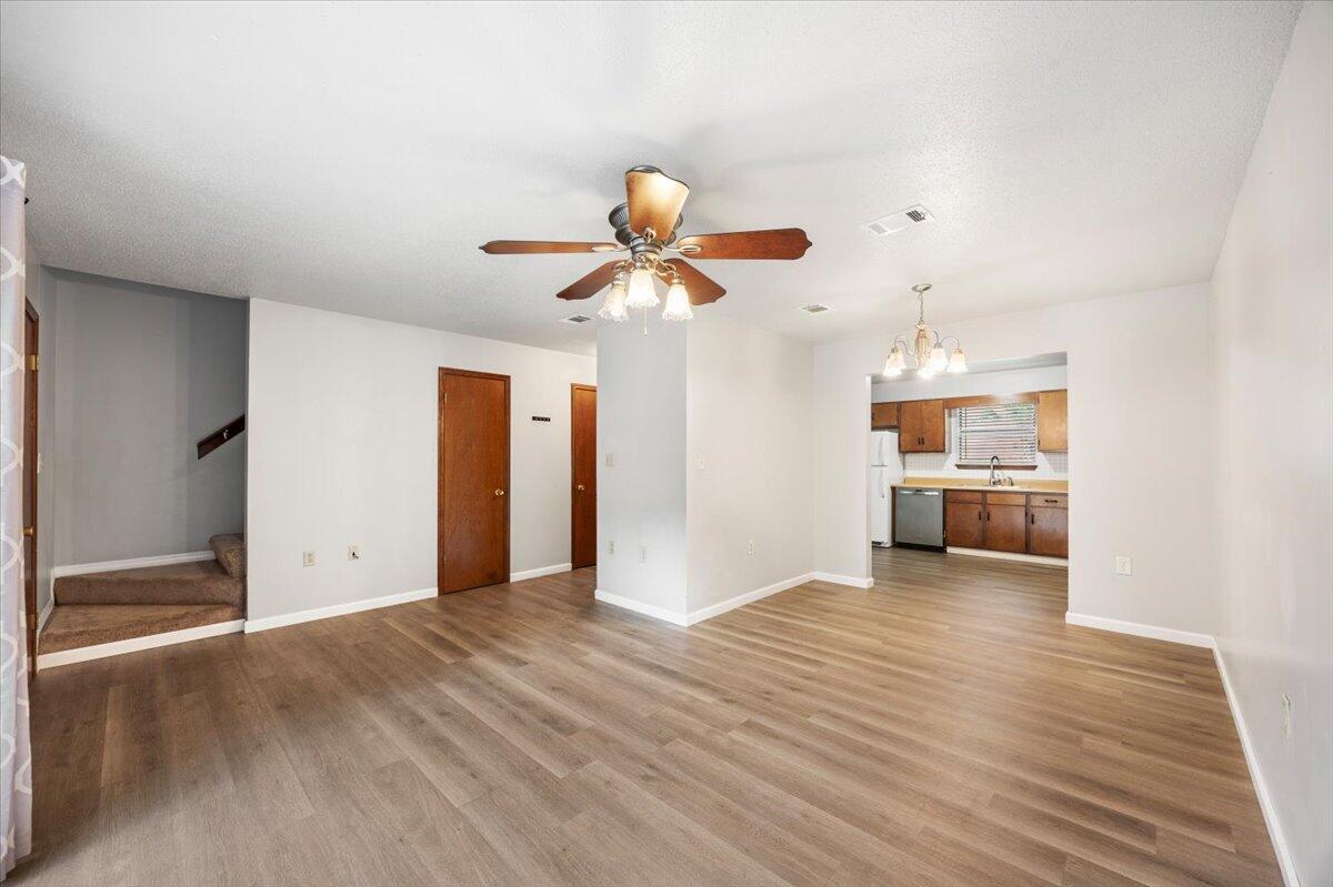 SHANGRA WOODS 1ST ADDN - Residential