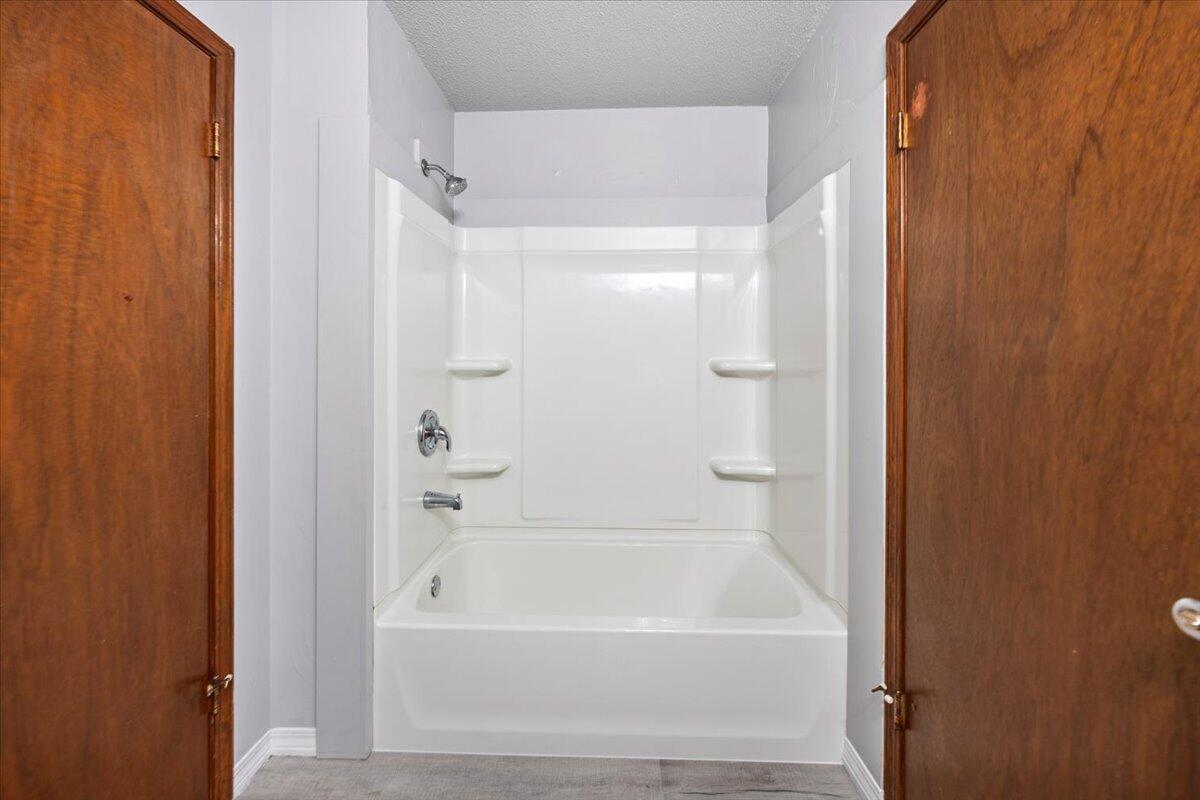 SHANGRA WOODS 1ST ADDN - Residential