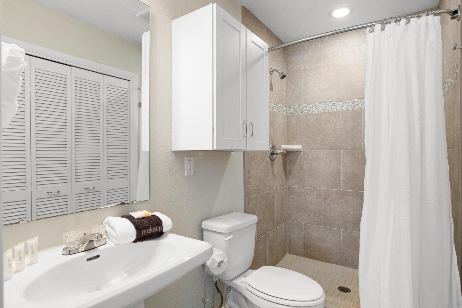 SEASCAPE CONDO TENNIS VILLAGE - Residential