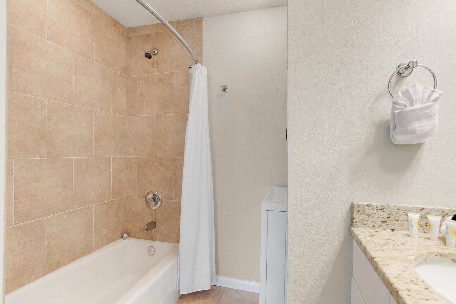 SEASCAPE CONDO TENNIS VILLAGE - Residential