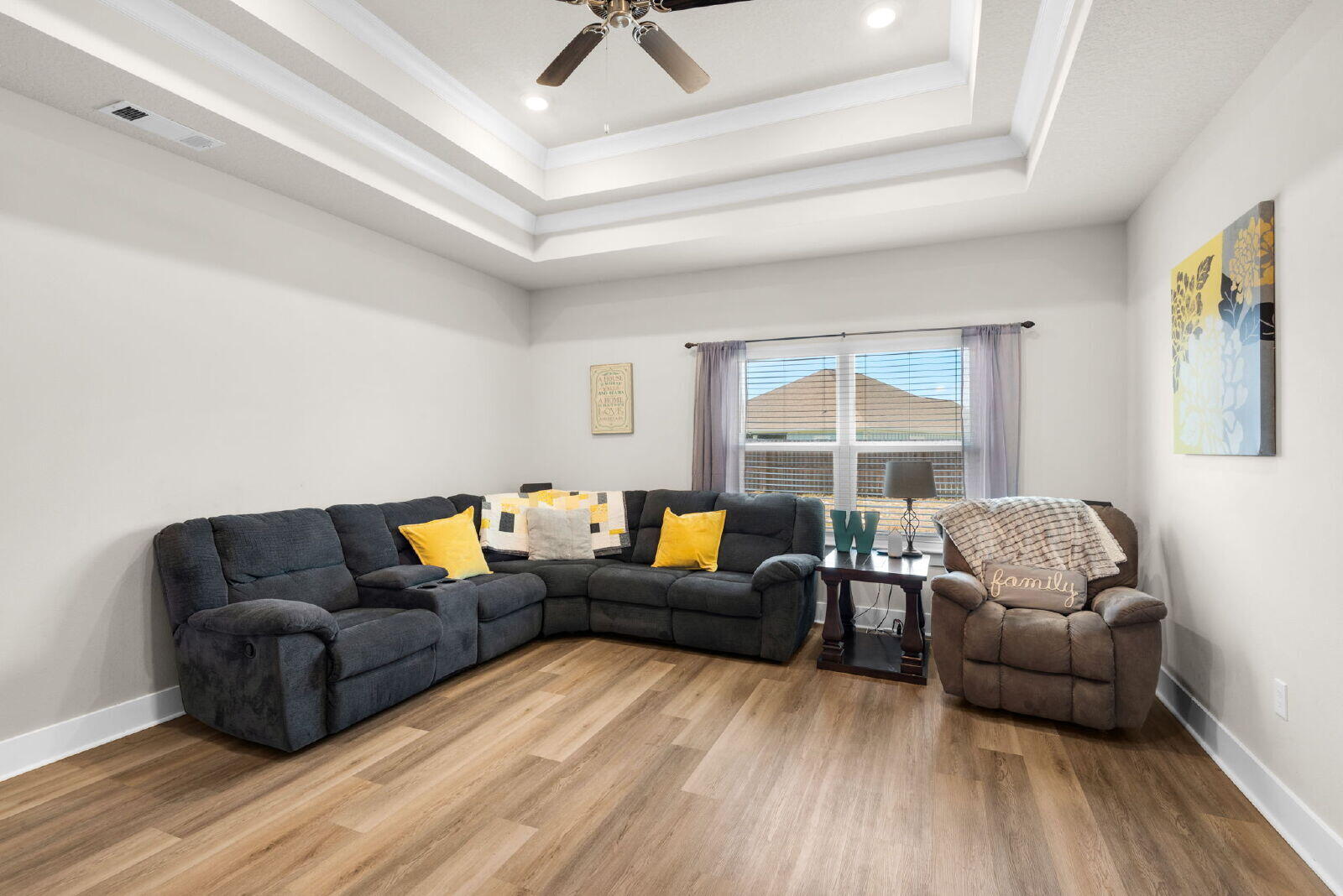 FOREST BAY ESTATES - Residential Lease